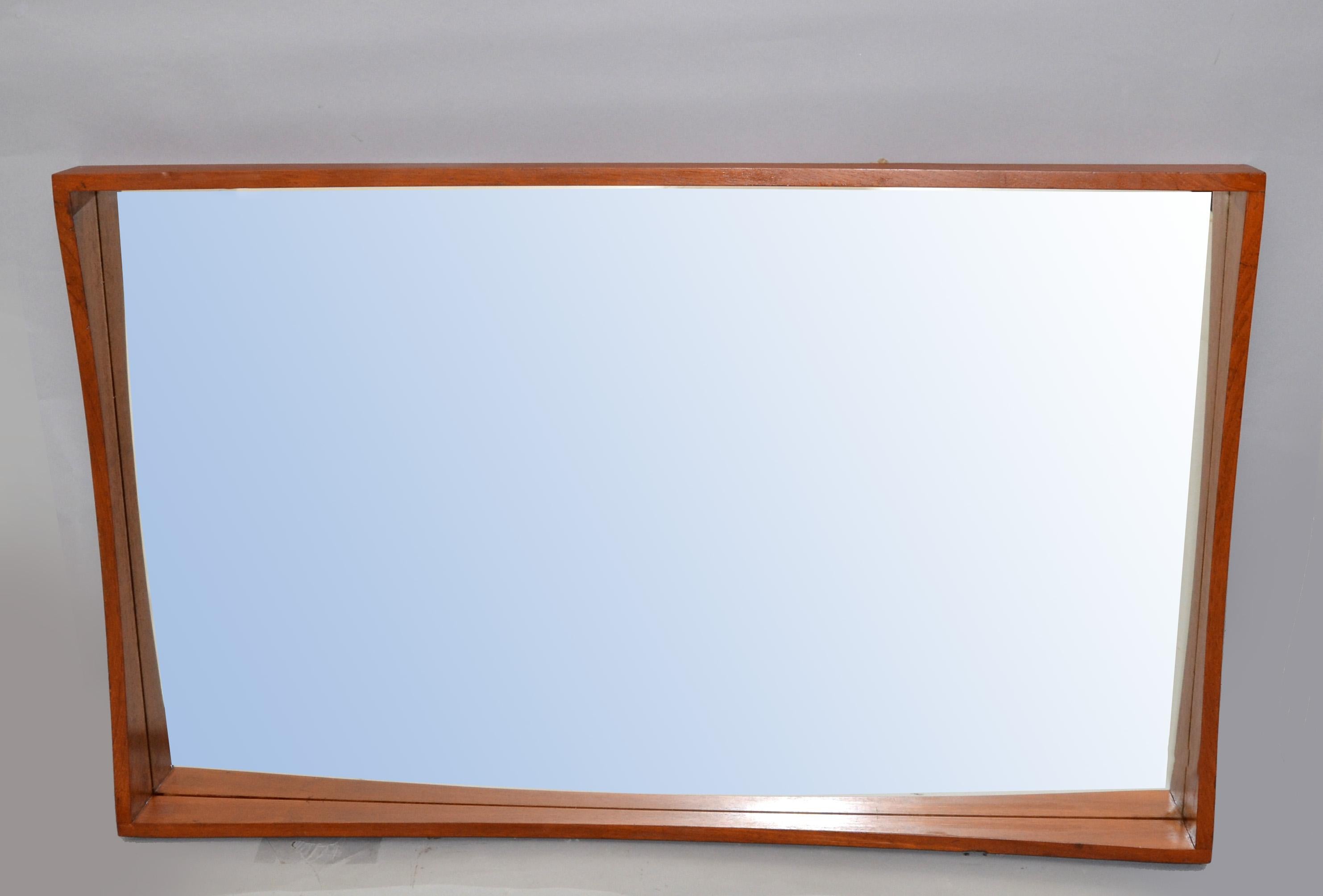 Danish Pedersen & Hansen Scandinavian Modern Rectangle Dovetailed Teak Wall Mirror 1960 For Sale