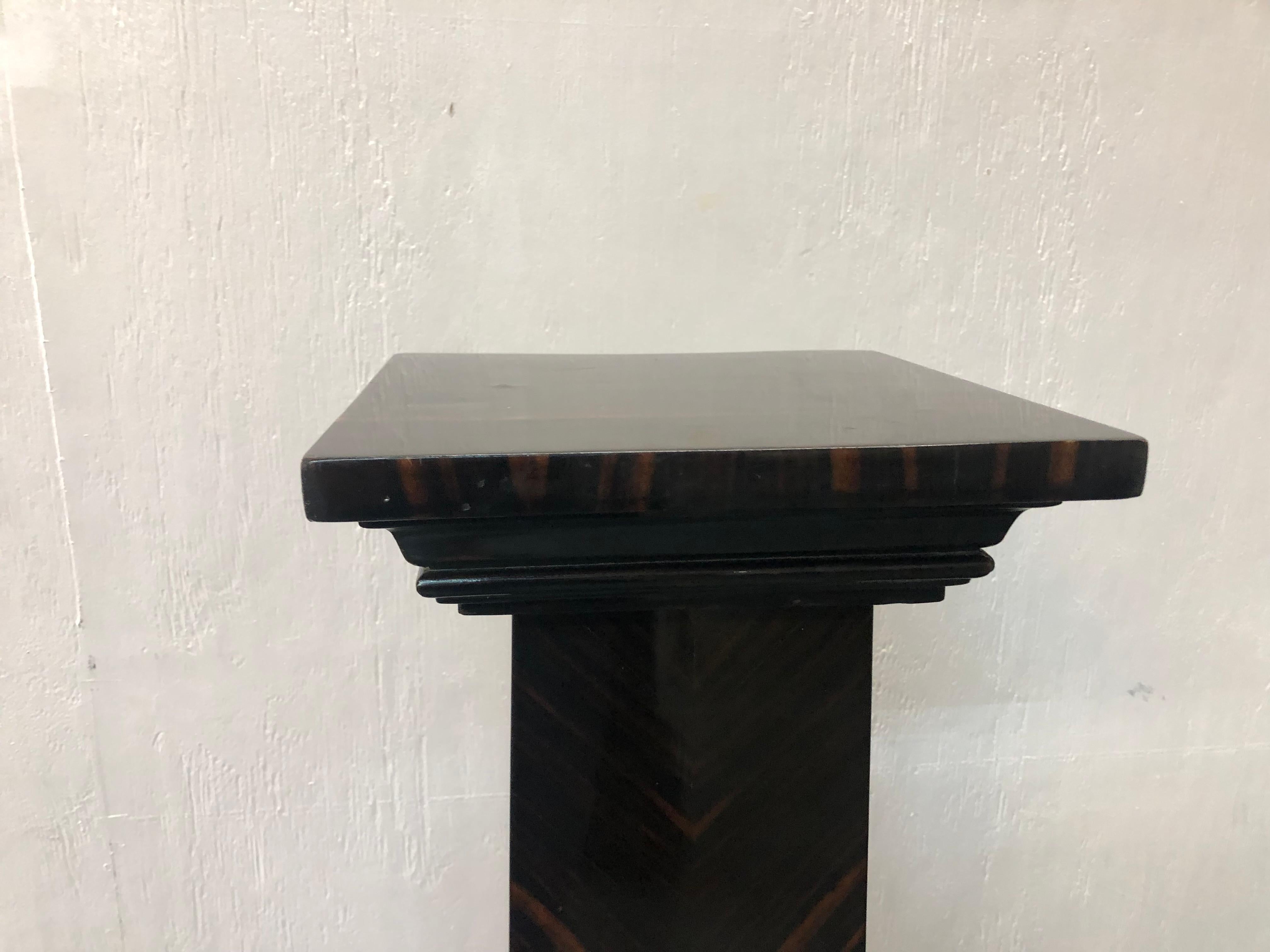 French Pedestal Art deco, 1920 For Sale