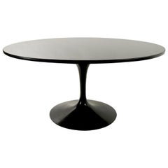 Pedestal Base Table after Saarinen