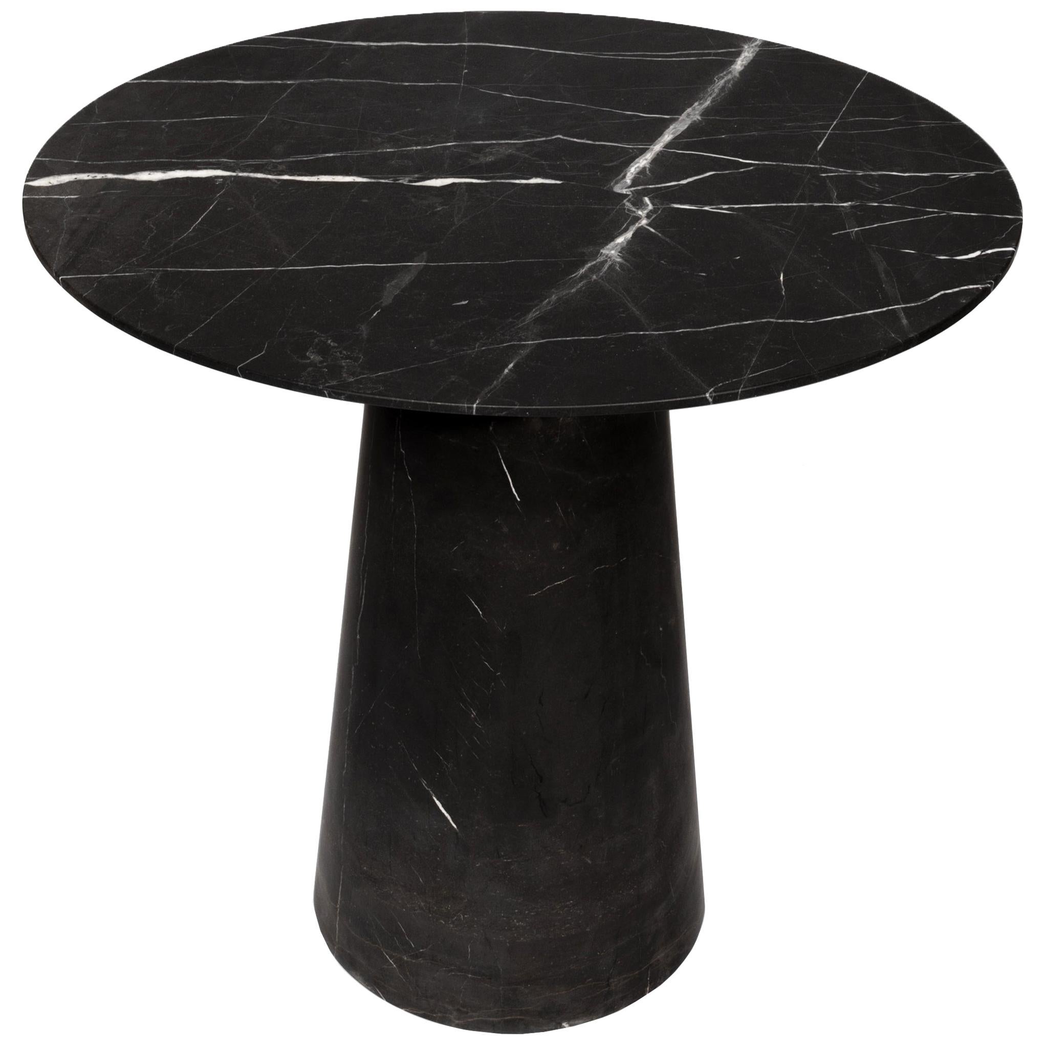 Pedestal black marble Table