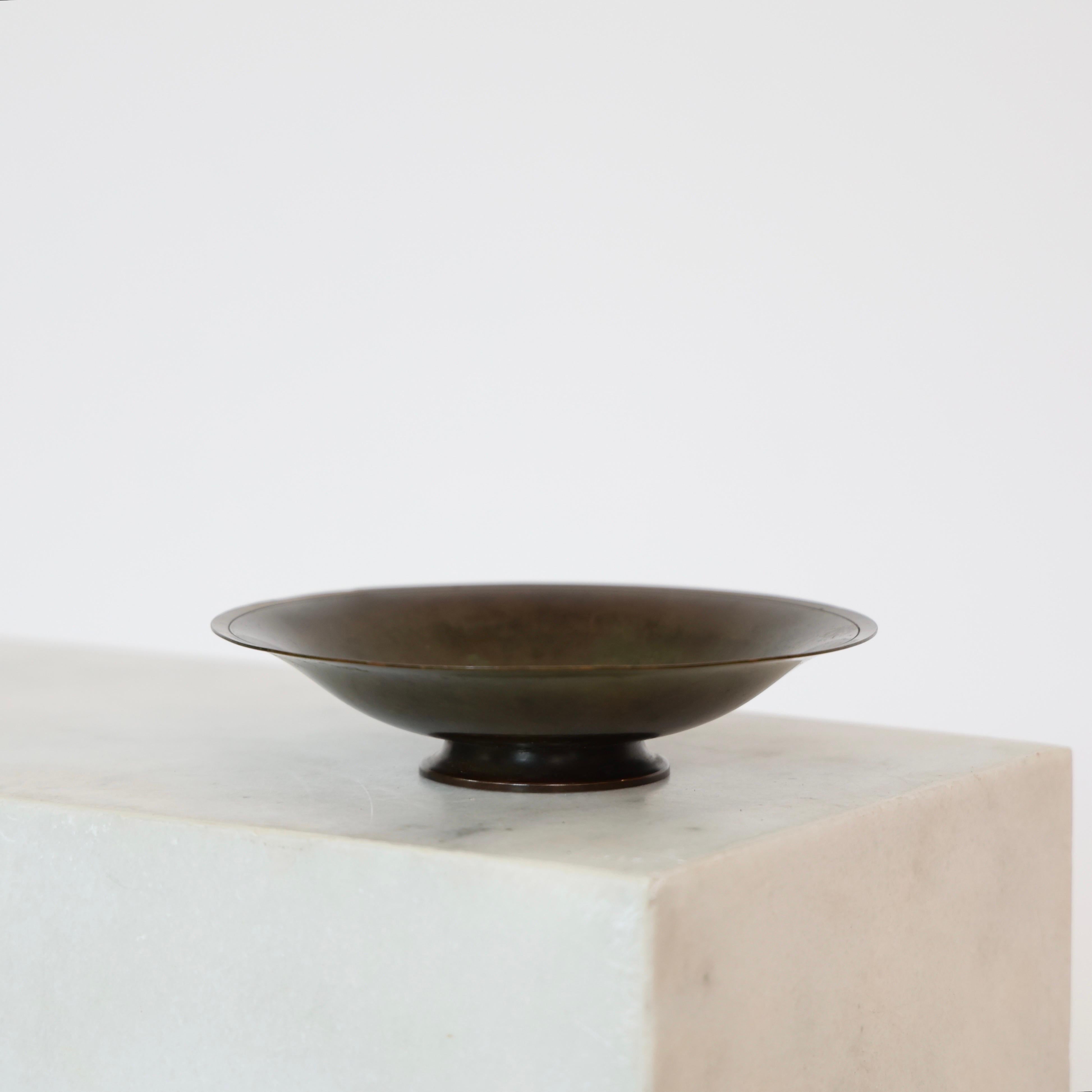 Pedestal Bronze Bowl designed by Just Andersen, 1930s, Denmark In Good Condition For Sale In Værløse, DK