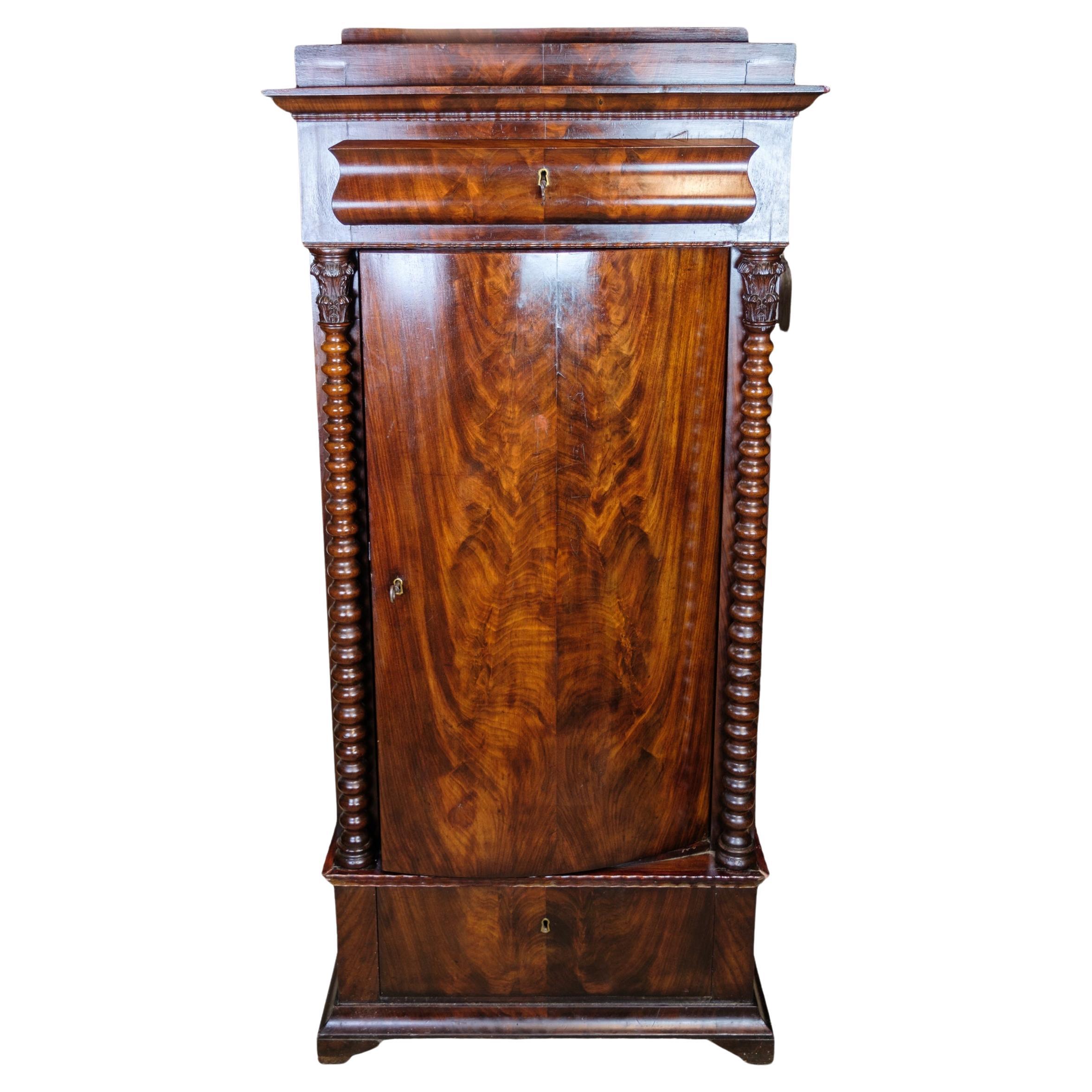 Pedestal cabinet in Mahogany Late Empire perid from the 1840s For Sale