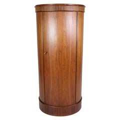 The Pedestal Cabinet en bois de rose par Johannes Sorth pour Bornholm Møbelfabrik