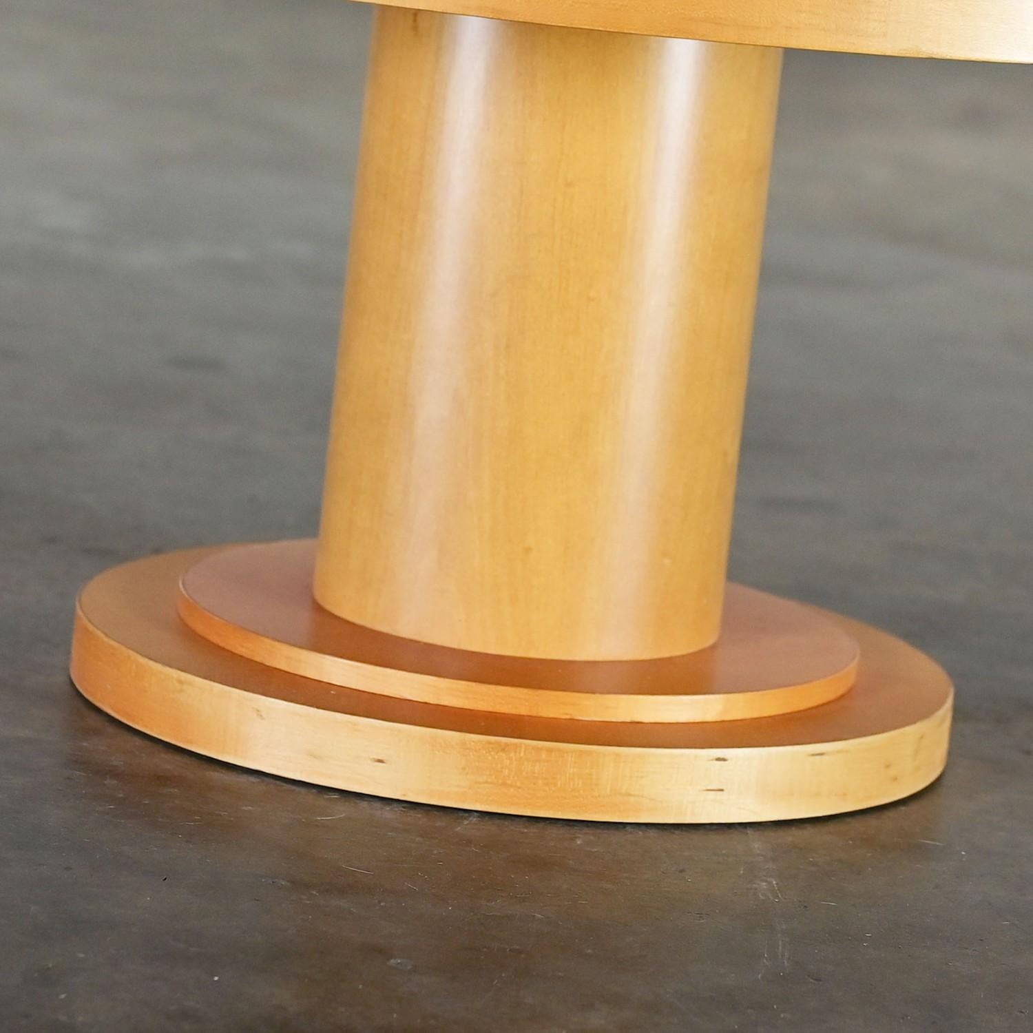 Stratifié Table basse sur piédestal de Michael Graves pour Craftwood, Div. de Sonnenberg Ind en vente