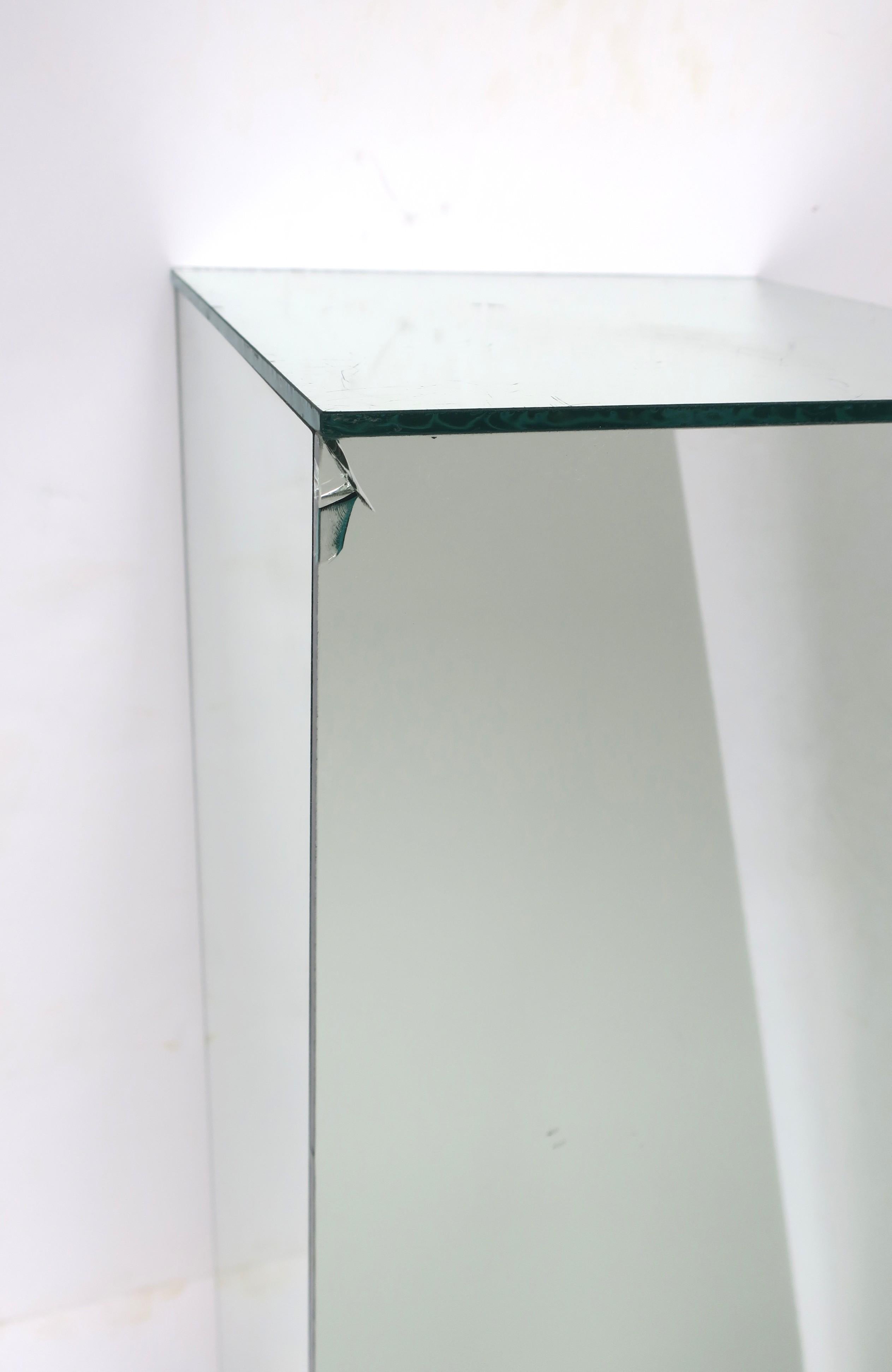Pedestal Column Mirrored For Sale 5