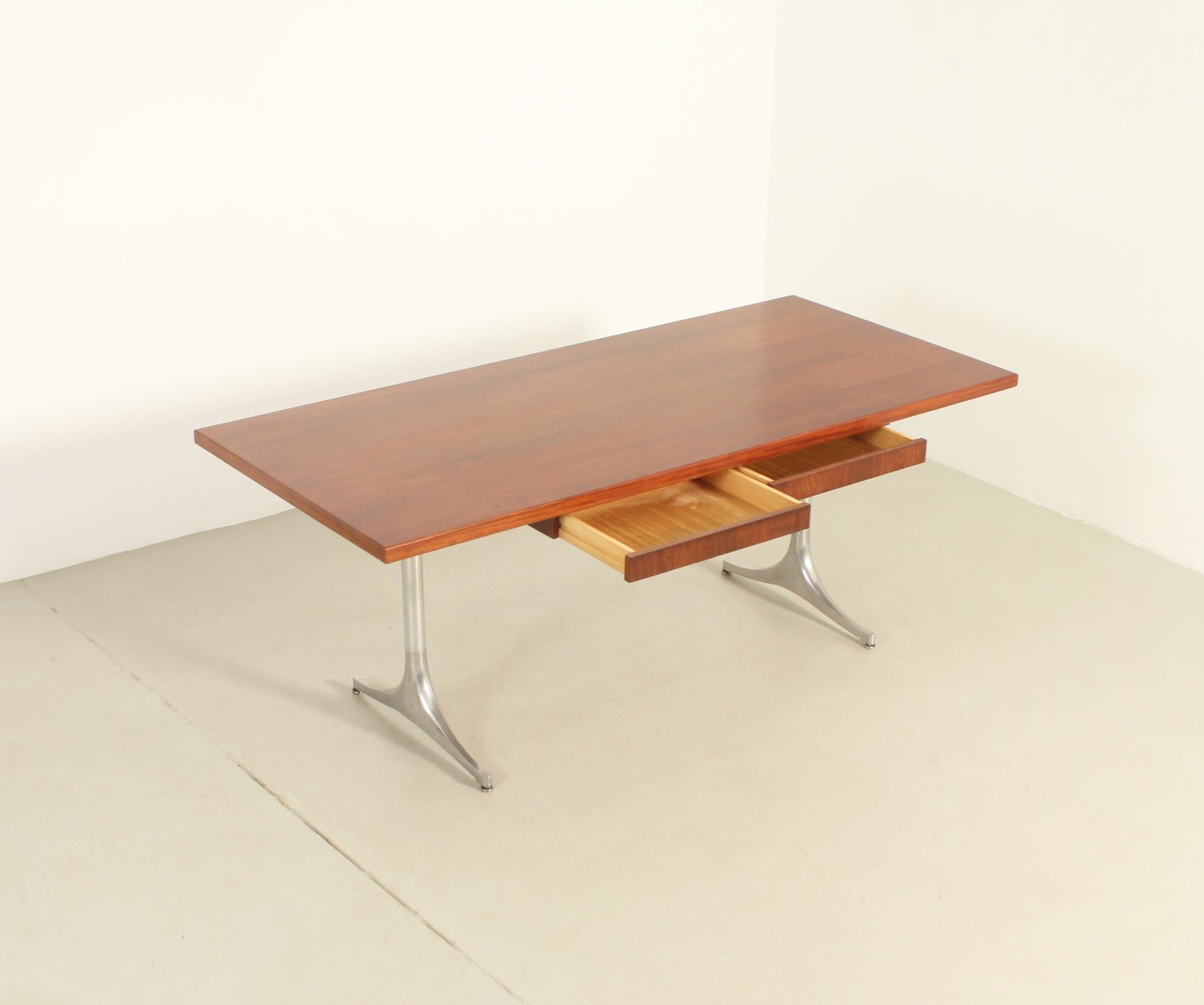 Scrivania a piedistallo di George Nelson per Herman Miller, Usa, 1955 In condizioni buone in vendita a Barcelona, ES