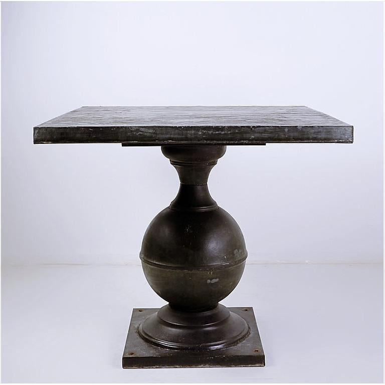 Pedestal Dining or Centre Table - Late 20th Century For Sale 6