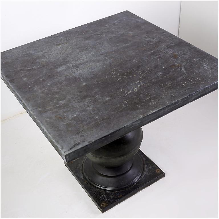 Pedestal Dining or Centre Table - Late 20th Century For Sale 3