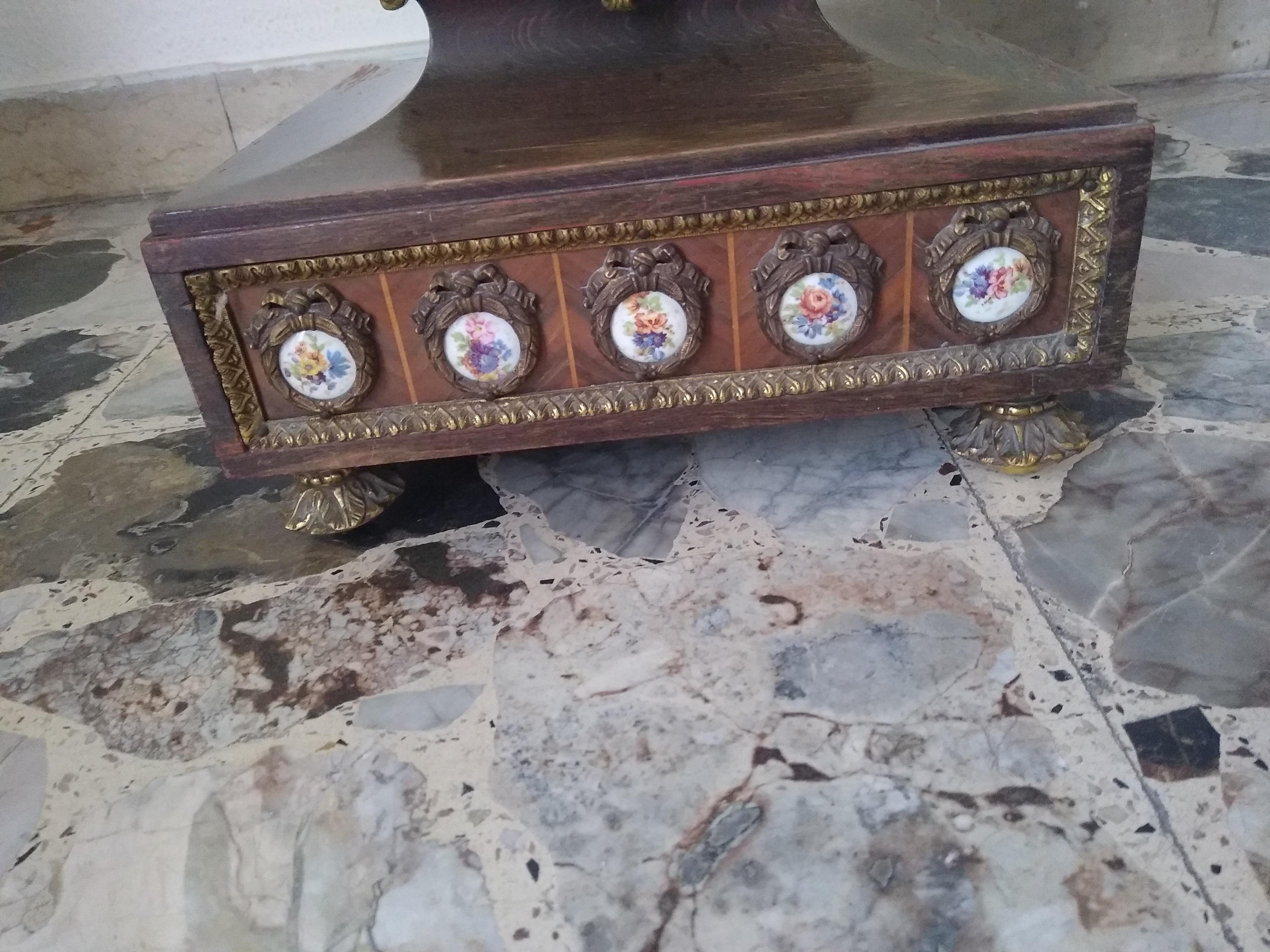Mid-20th Century Pedestal Empire Style, Italy 1940s For Sale