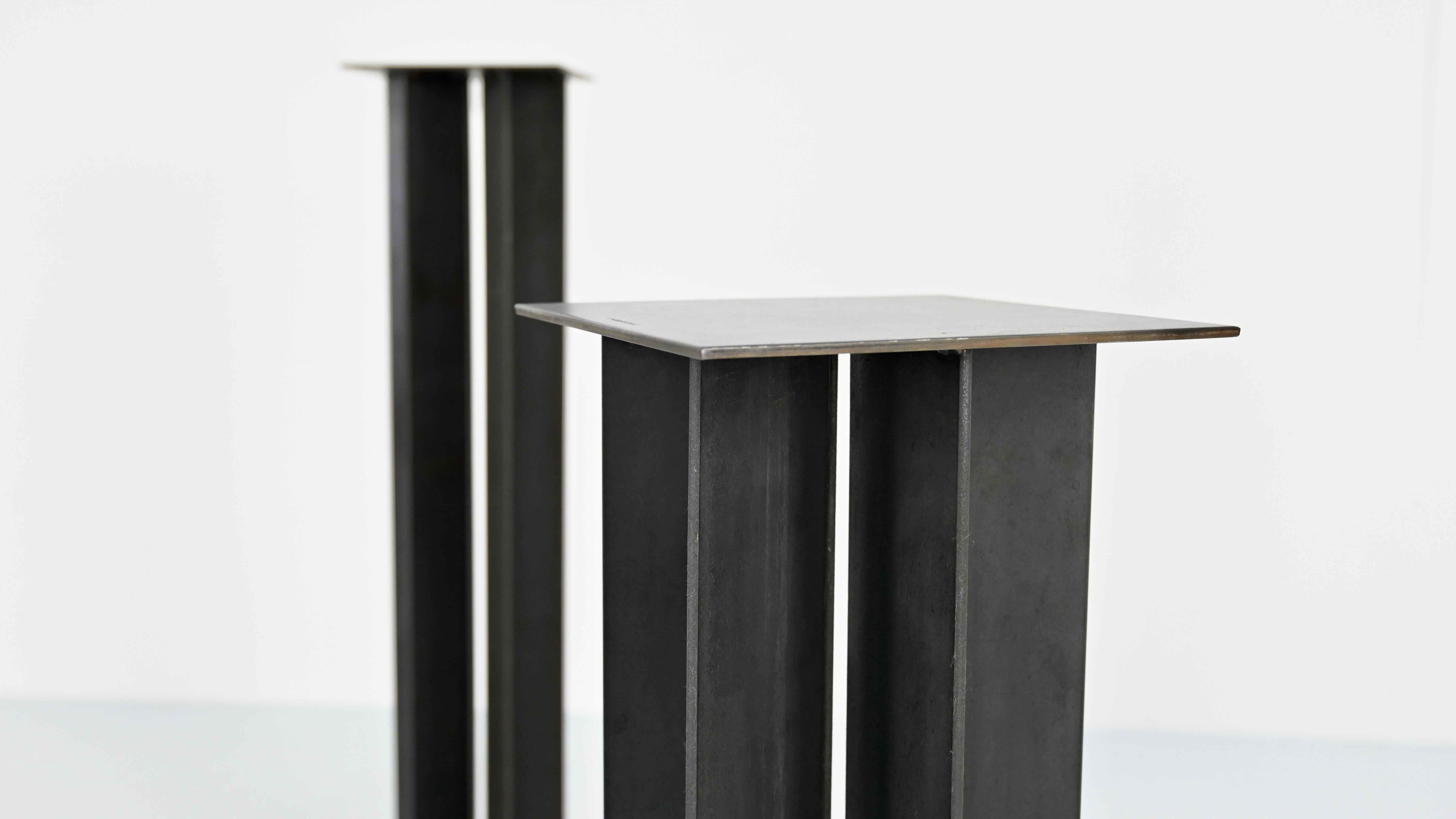 Pedestal 