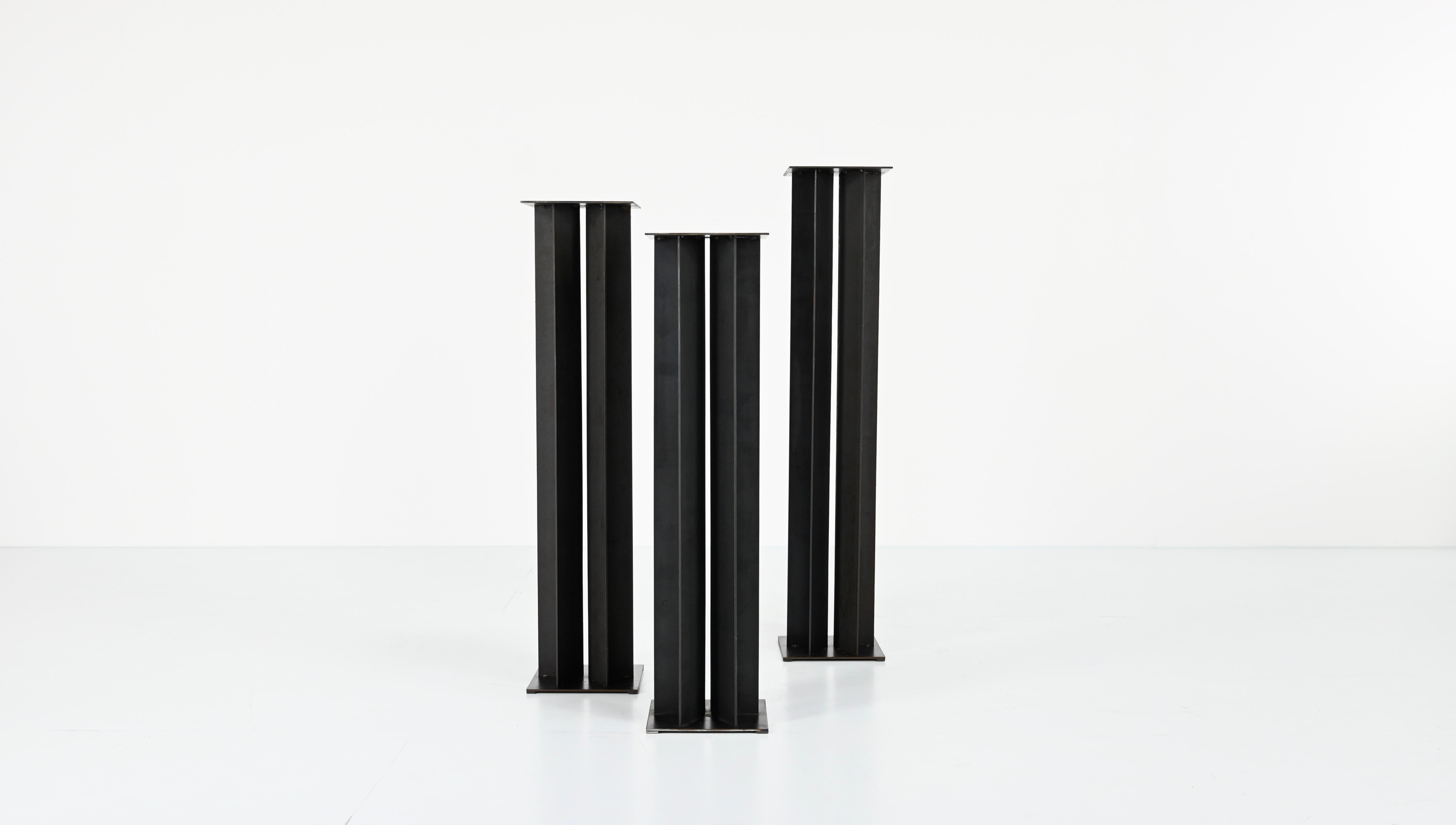Pedestal 