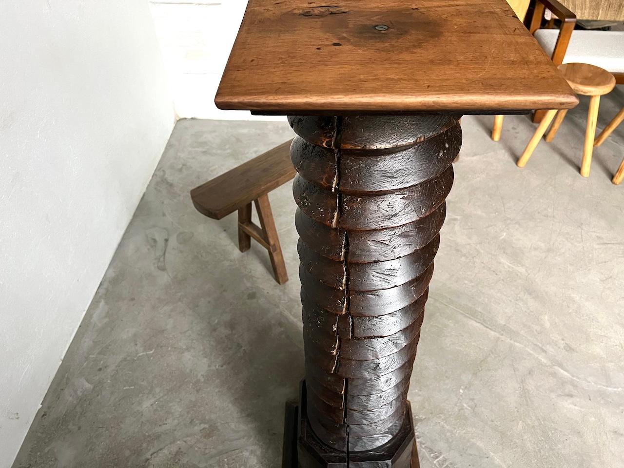 Pedestal einer alten französischen Weinpresse, um 1900 im Angebot 5