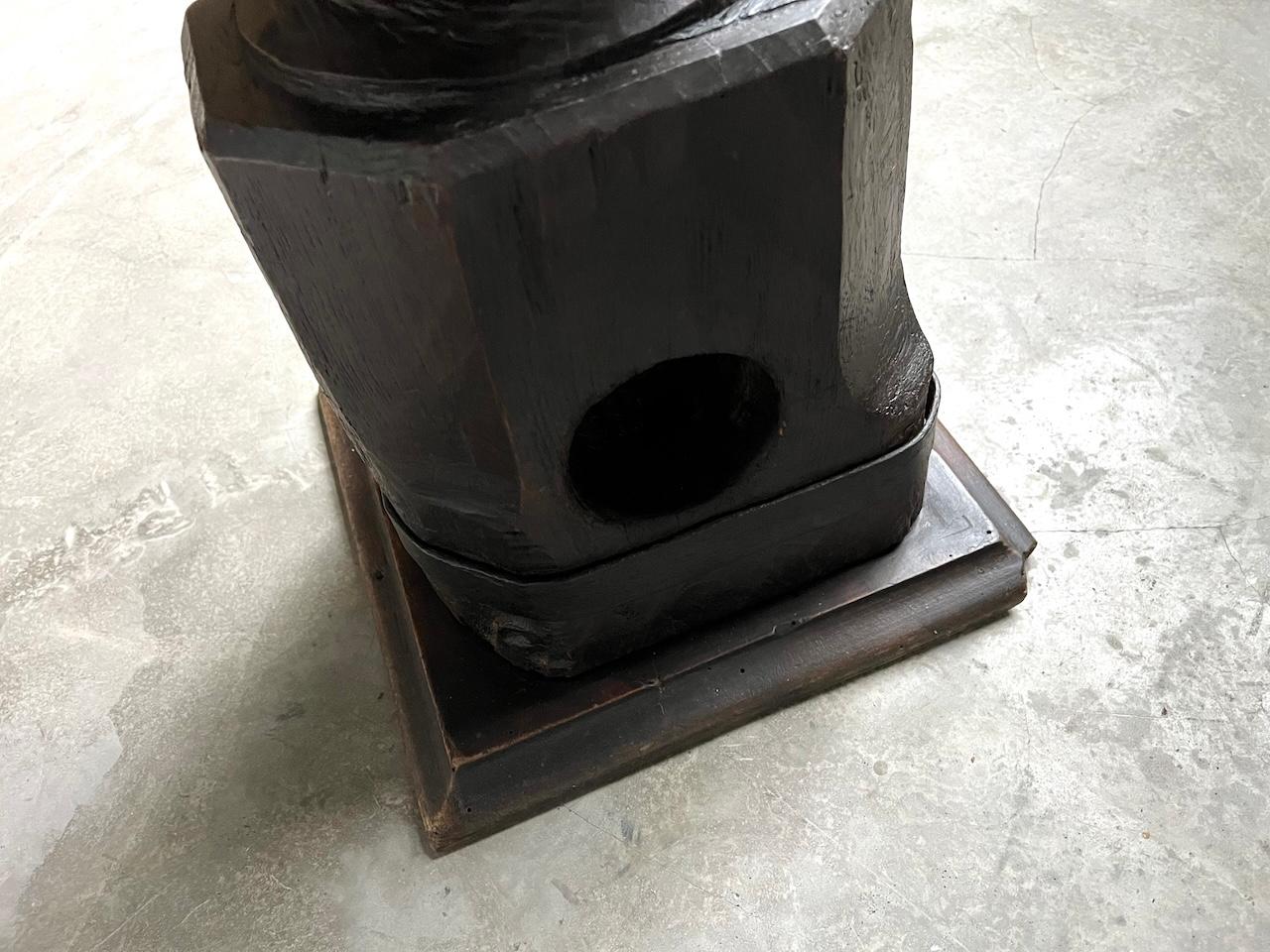 Pedestal einer alten französischen Weinpresse, um 1900 im Angebot 7