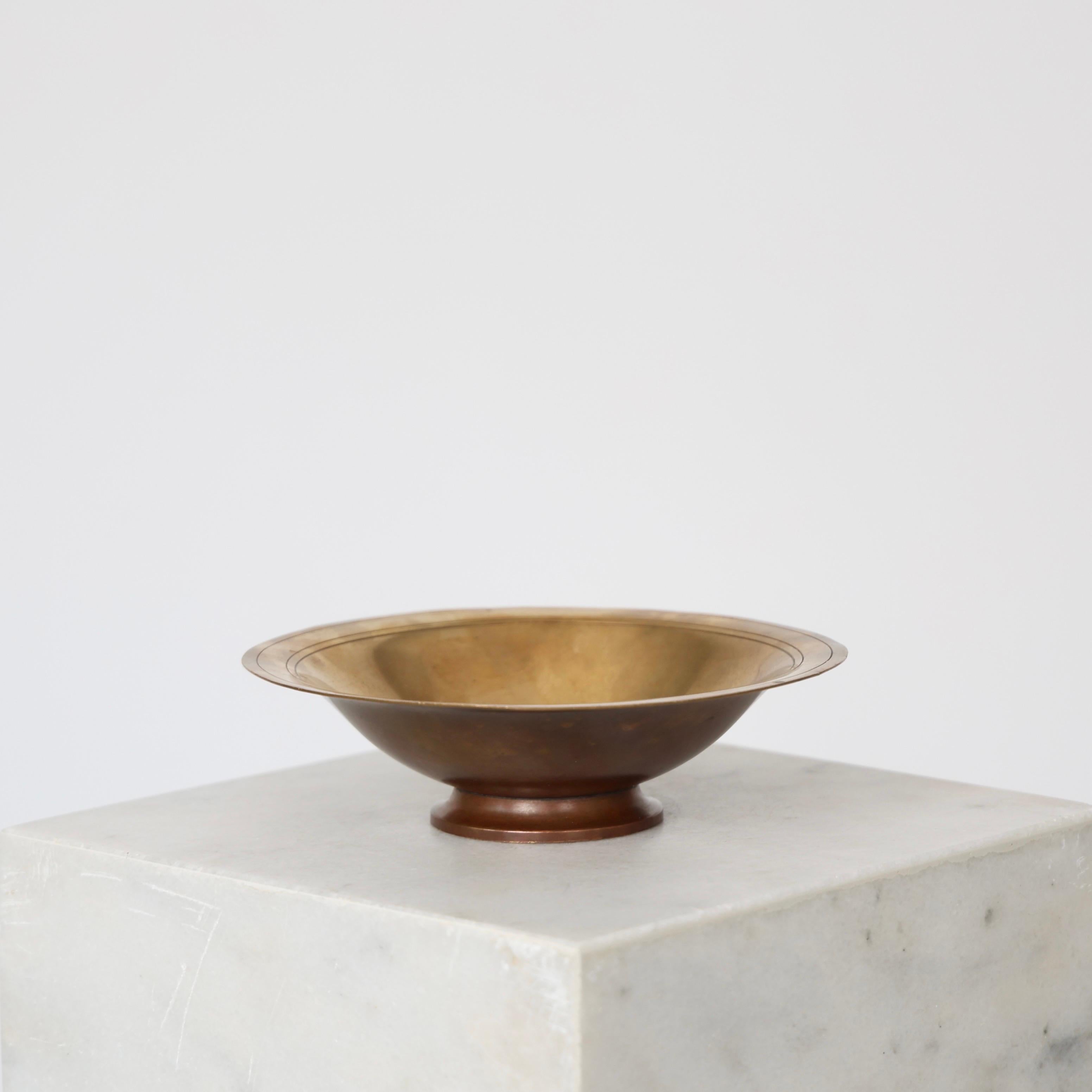 Sockel Leuchte-Bronzeschale entworfen von Just Andersen, 1930er Jahre, Dänemark im Angebot 3
