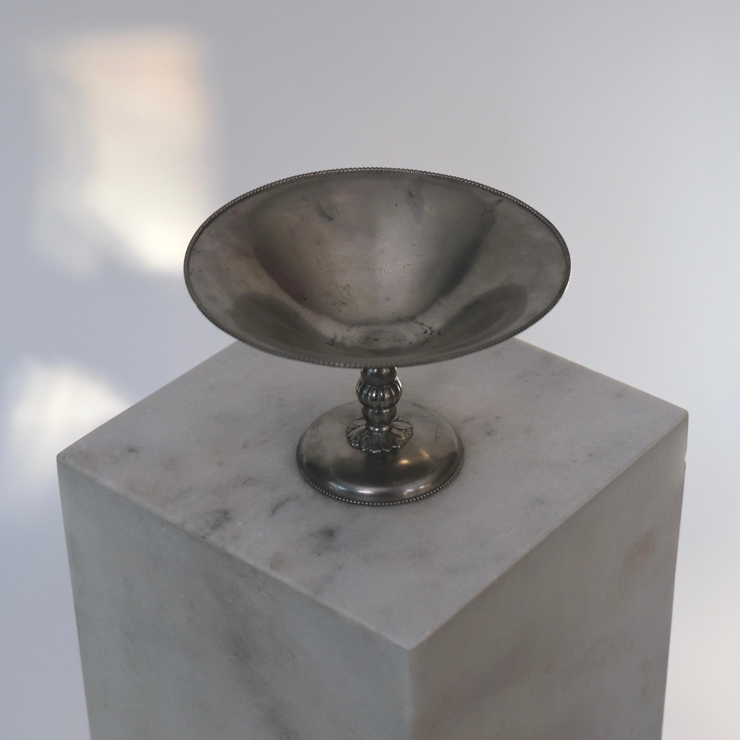 Pedestal Pewter Bowl by Just Andersen, 1920s, Denmark (Dänisch) im Angebot
