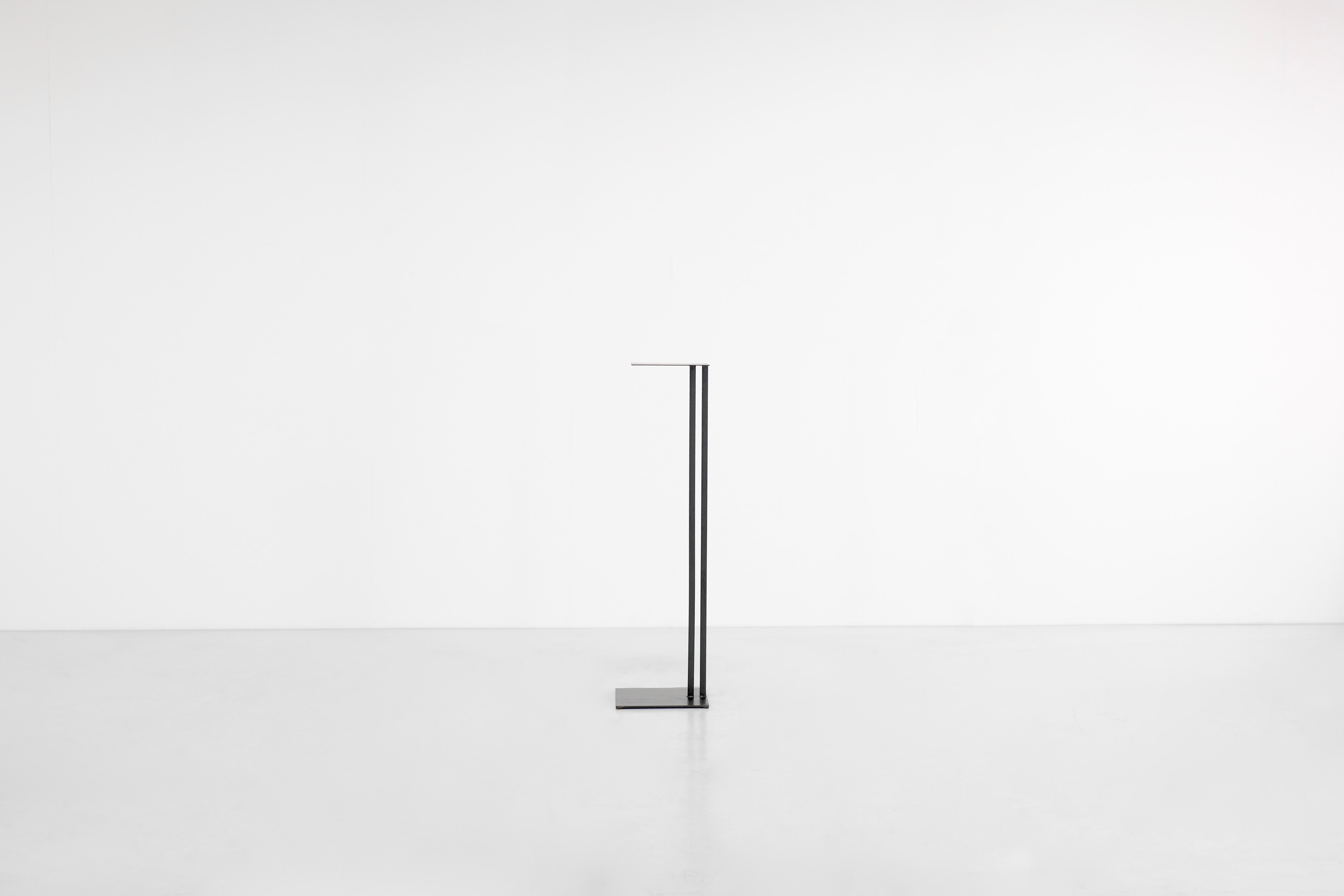 Pedestal 