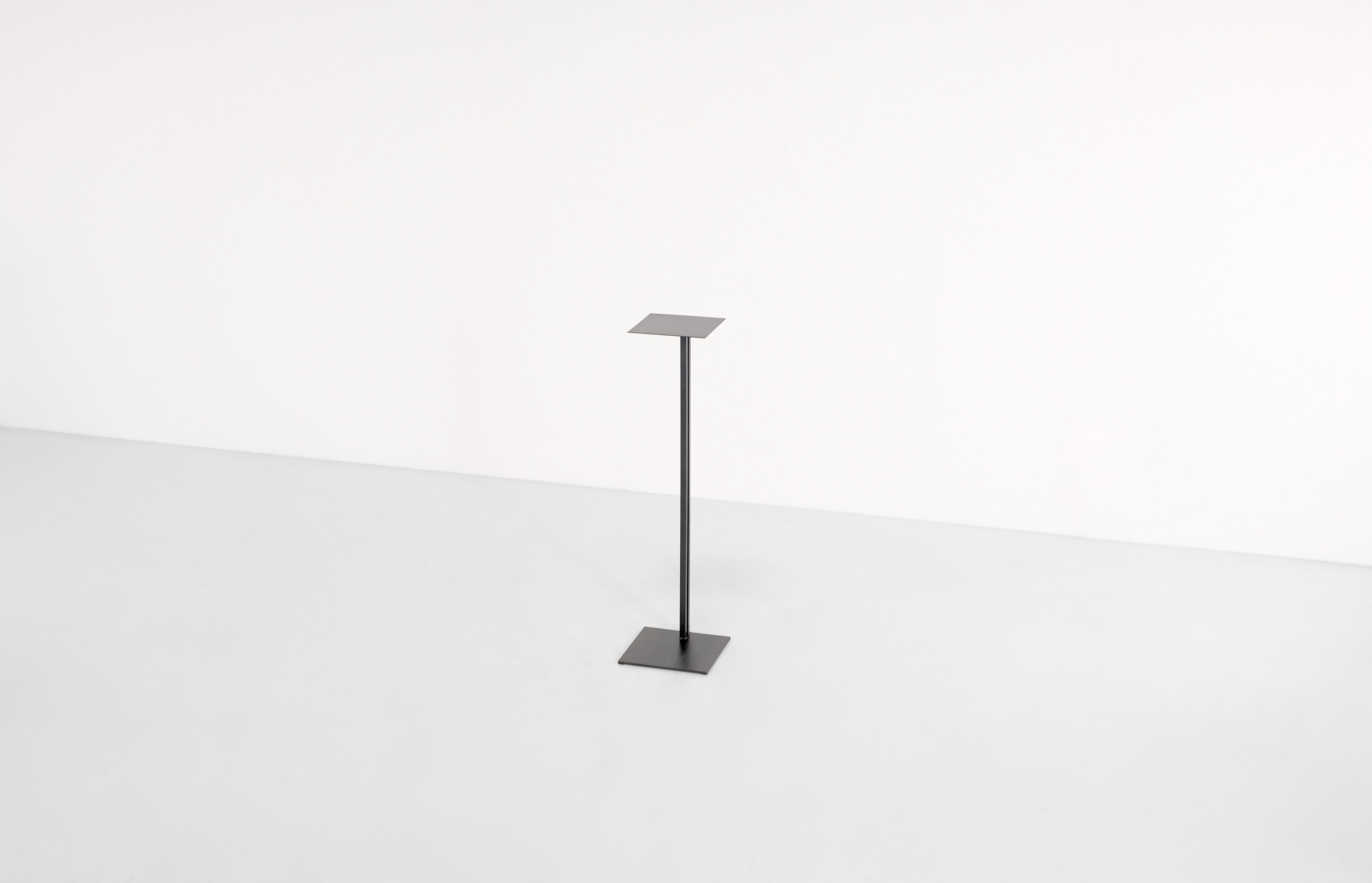 Metal Pedestal 
