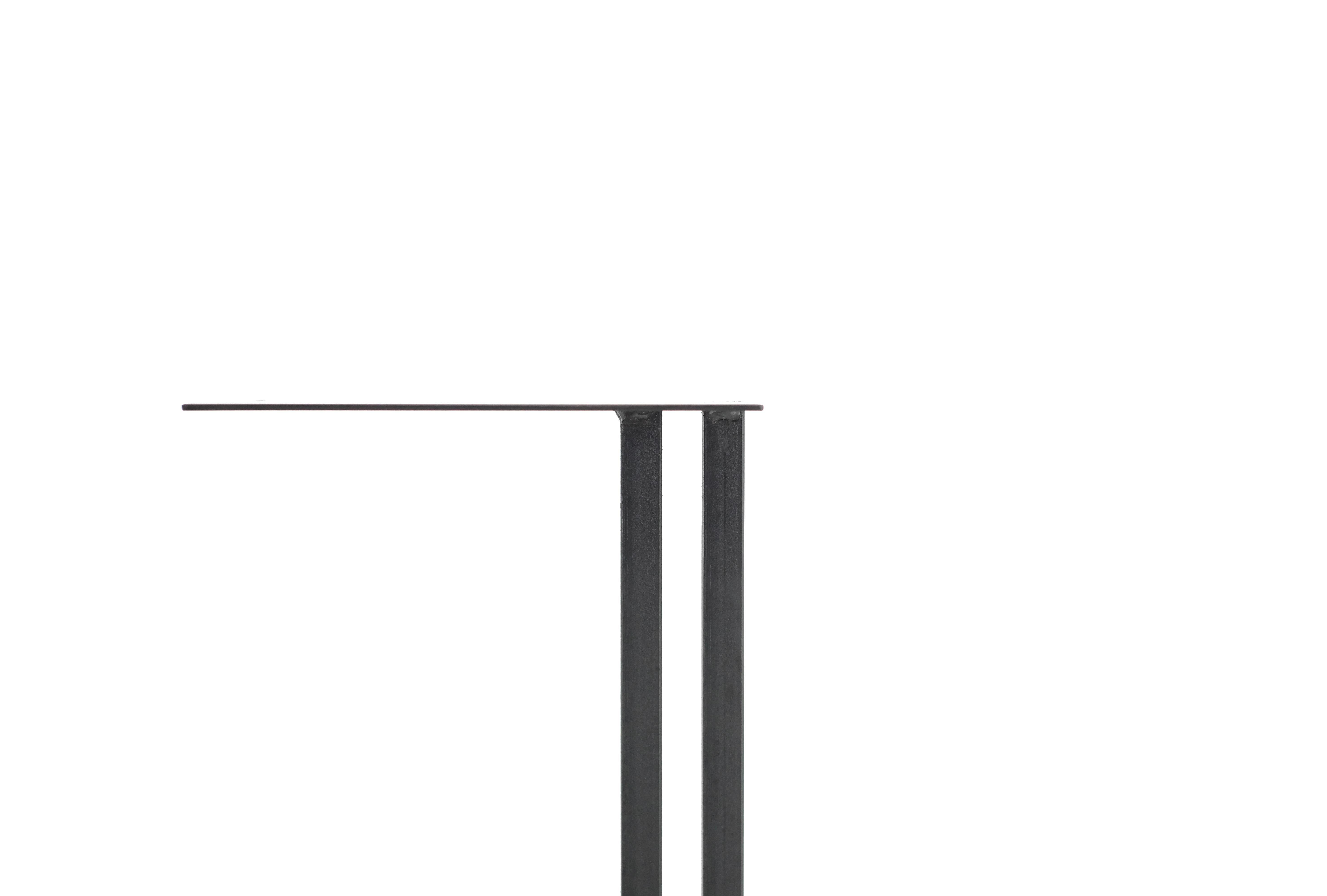 Pedestal 