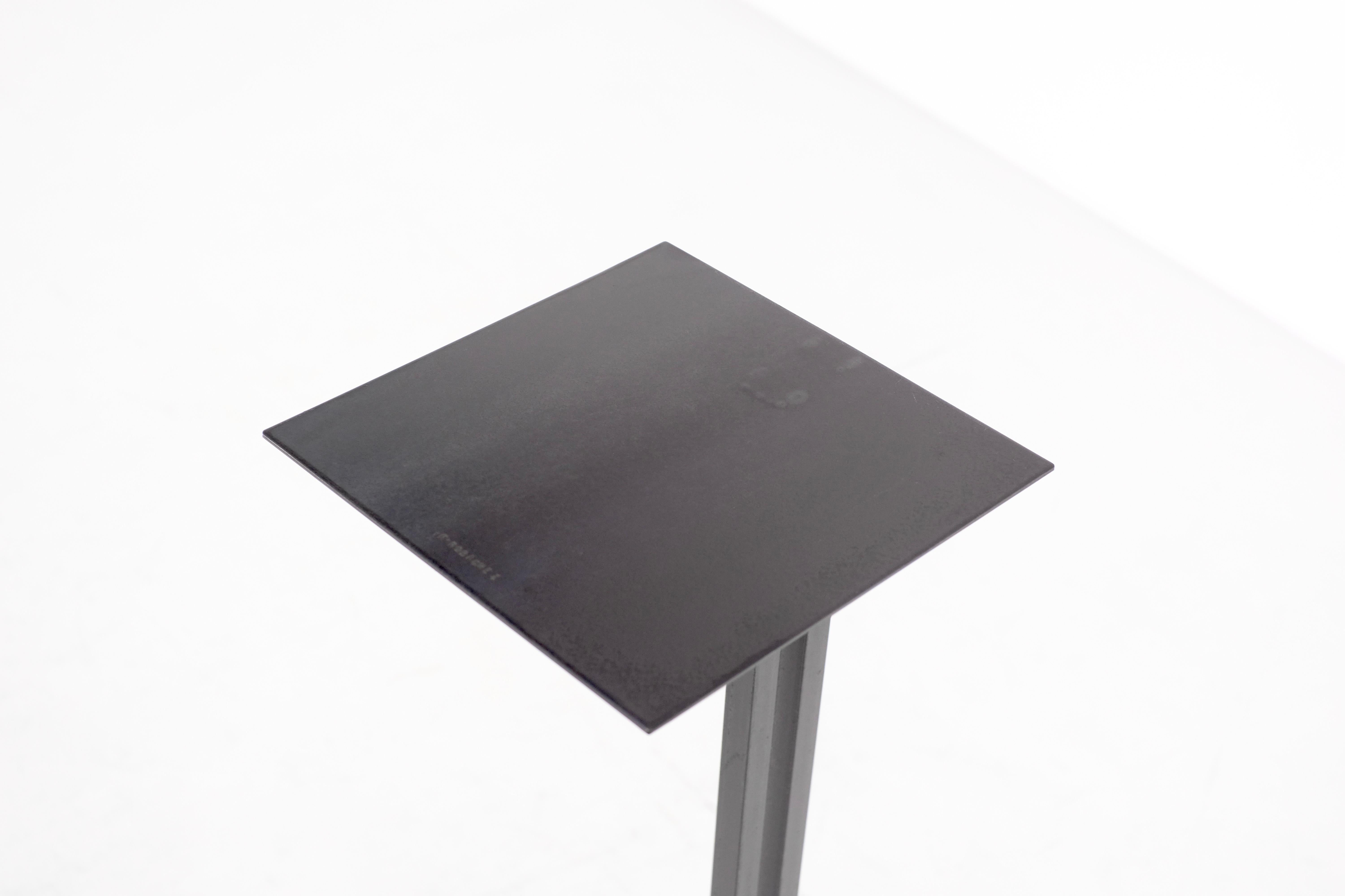 Pedestal 