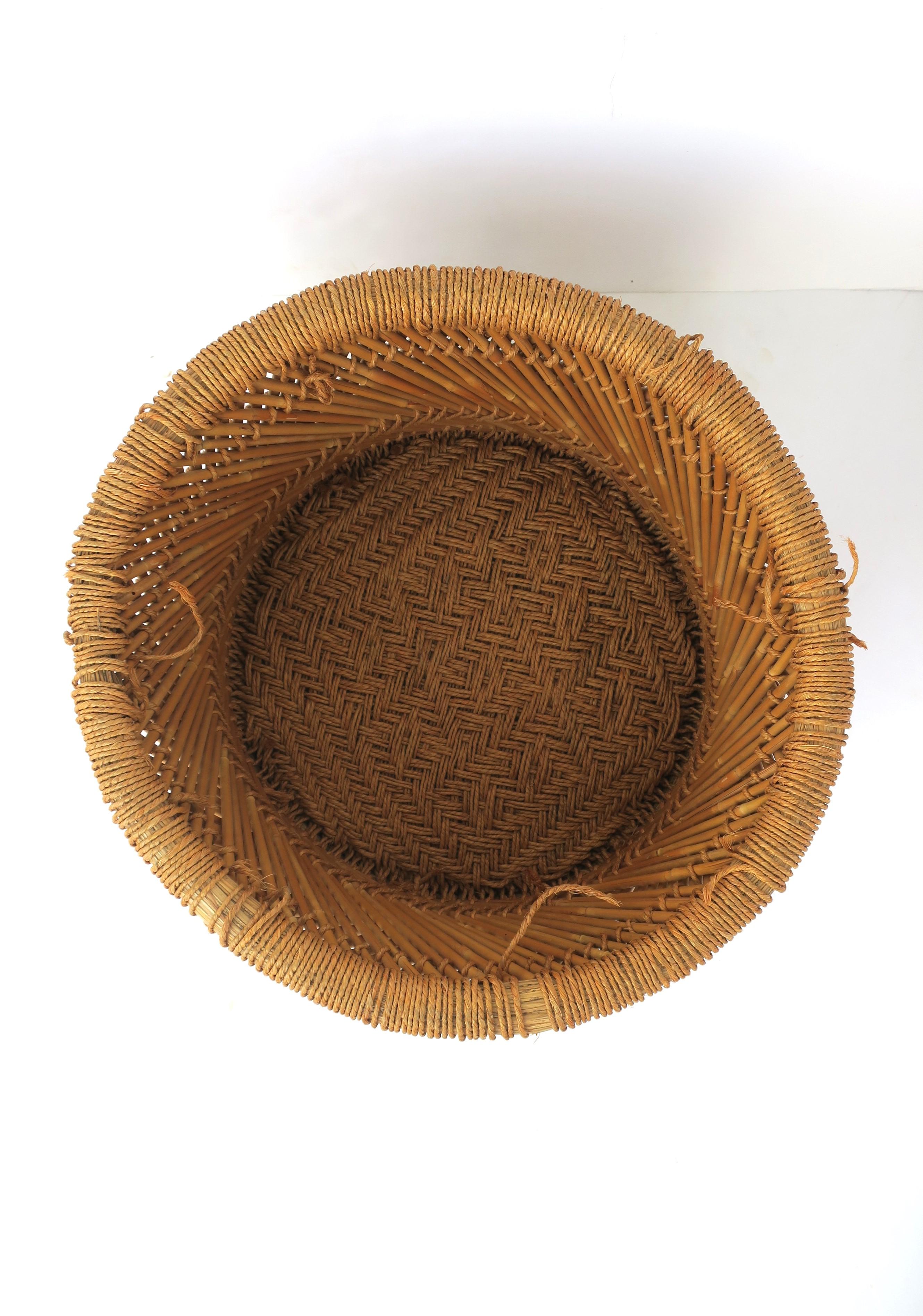 Wicker Rope Pedestal Stool or Drinks Table  For Sale 5
