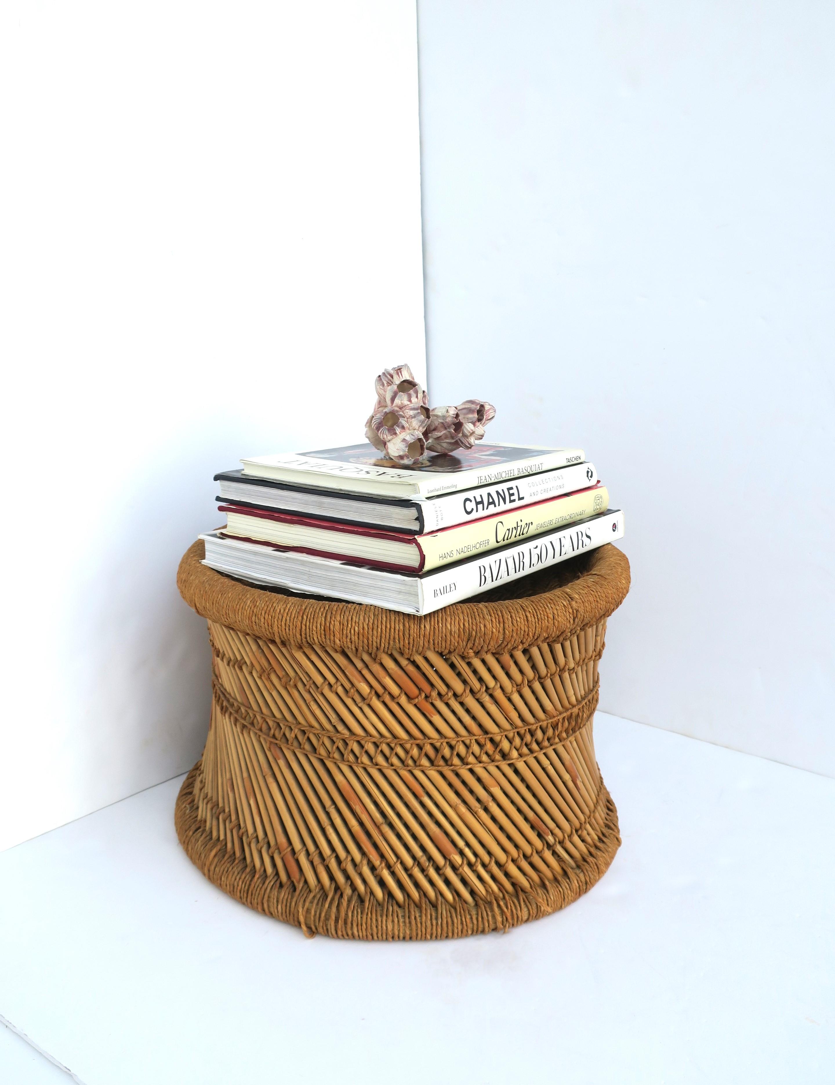 Wicker Rope Pedestal Hocker oder Getränketisch  (Seil) im Angebot