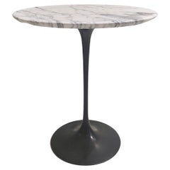 Pedestal Table by Eero Saarinen with White Marble Top and Black Base for Knoll