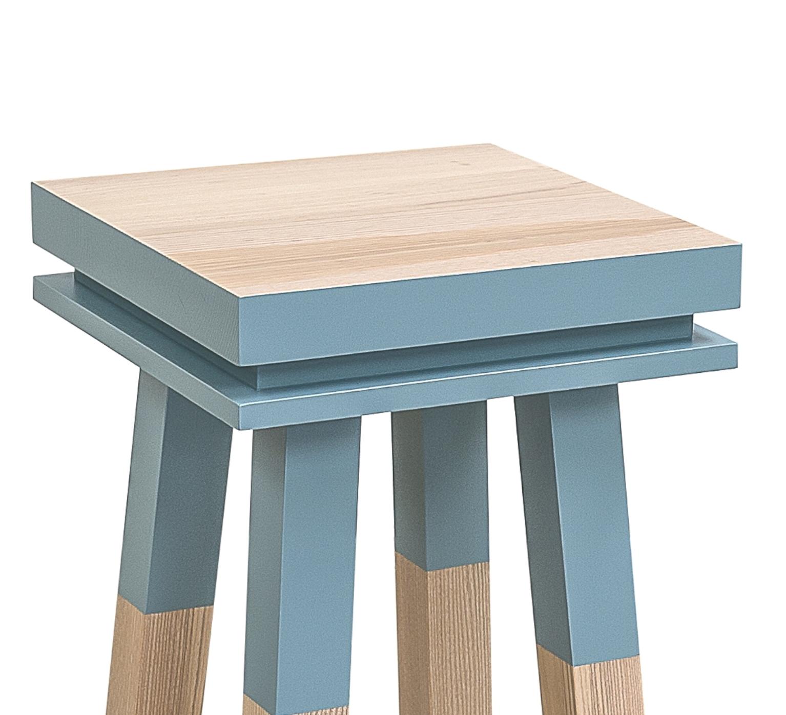 Scandinavian Modern Pedestal Table in Solid Ash, Scandinavian Design by Eric Gizard, Paris  For Sale