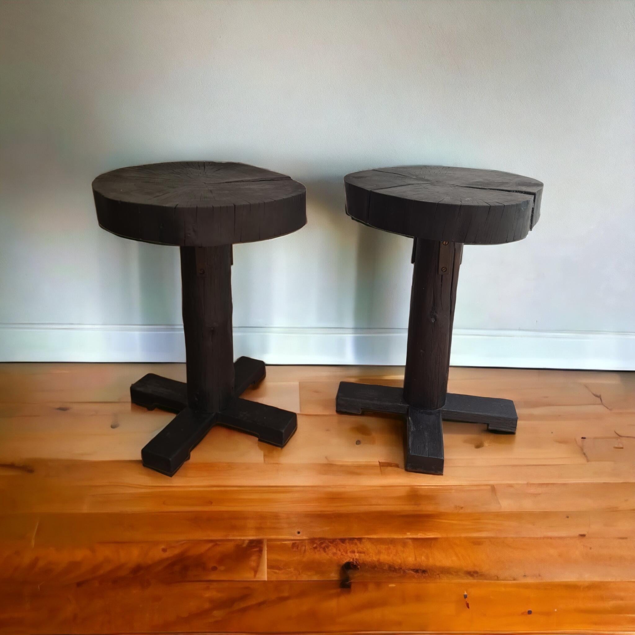 set of 2 pedestal 

The natural and black finish of the Shou Sugi Ban enhances the grain of the wood, giving this side table a look that is both rustic and contemporary. The clean lines and balanced proportions add a touch of modernity and