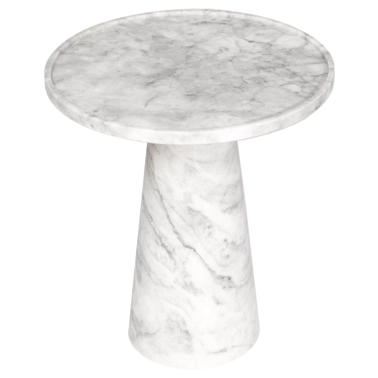 Pedestal white marble Side Table For Sale at 1stDibs