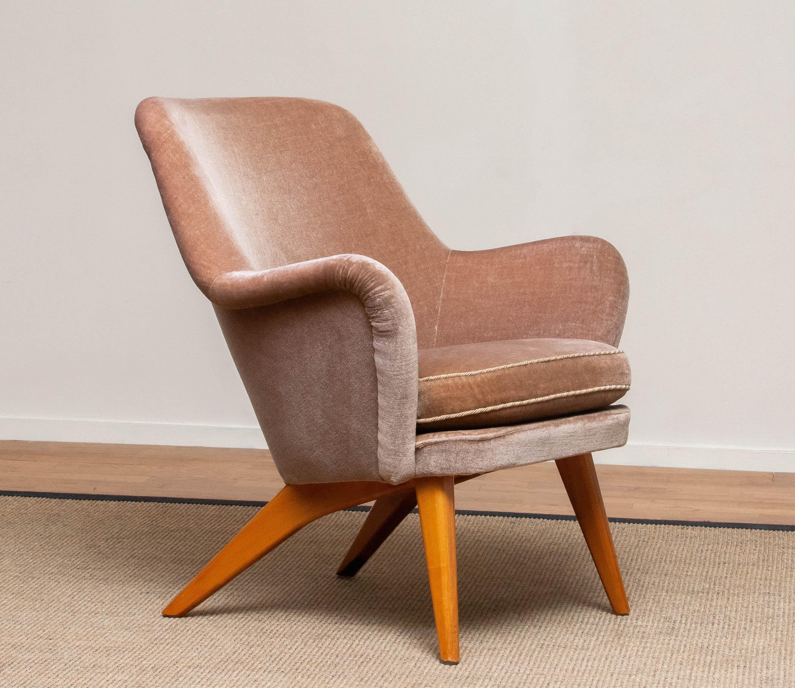 Pedro Armchair In Antique Pink Velvet By Carl Gustav Hiort Af Ornäs Finland 1950 For Sale 2