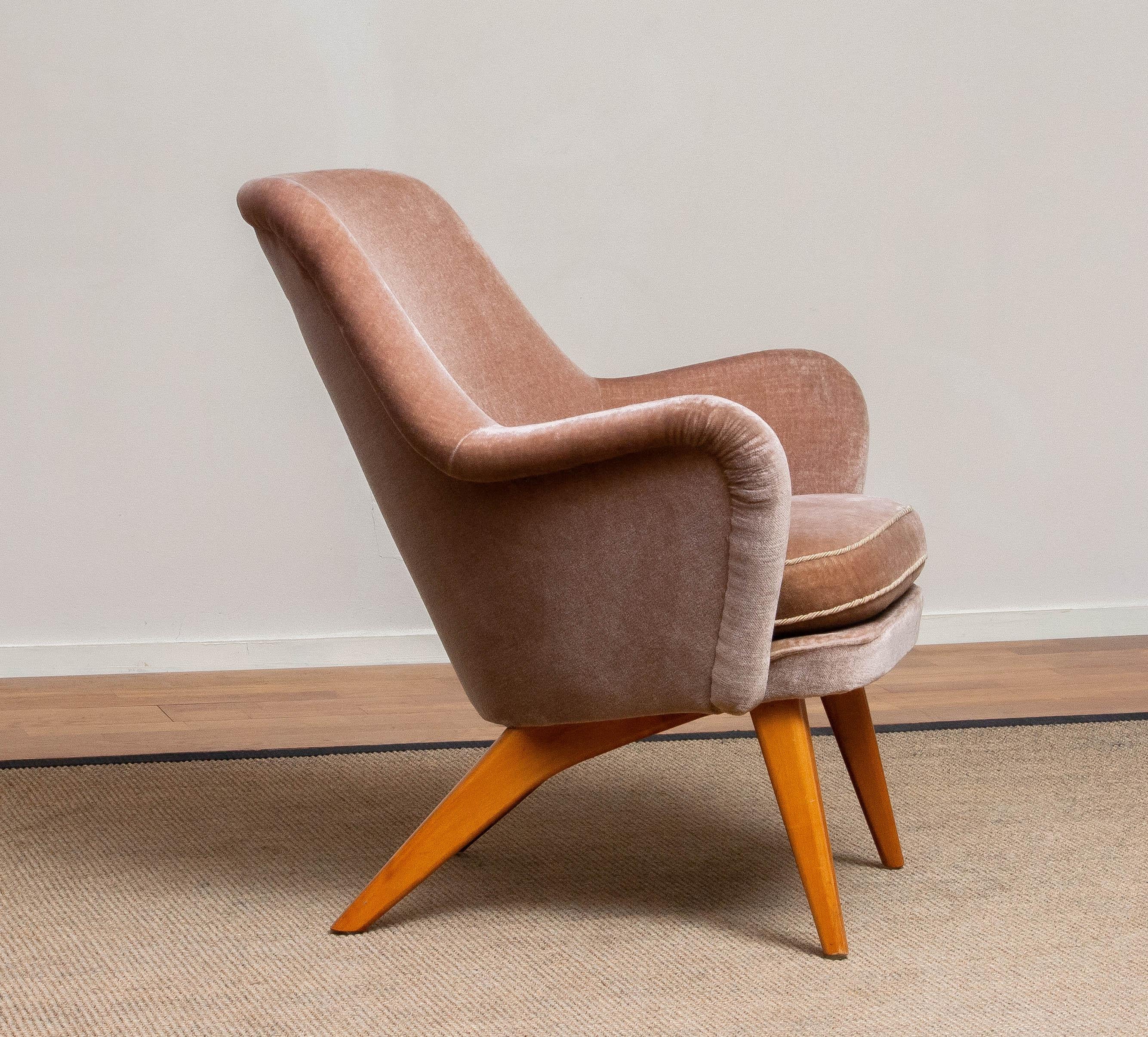 Pedro Armchair In Antique Pink Velvet By Carl Gustav Hiort Af Ornäs Finland 1950 For Sale 3