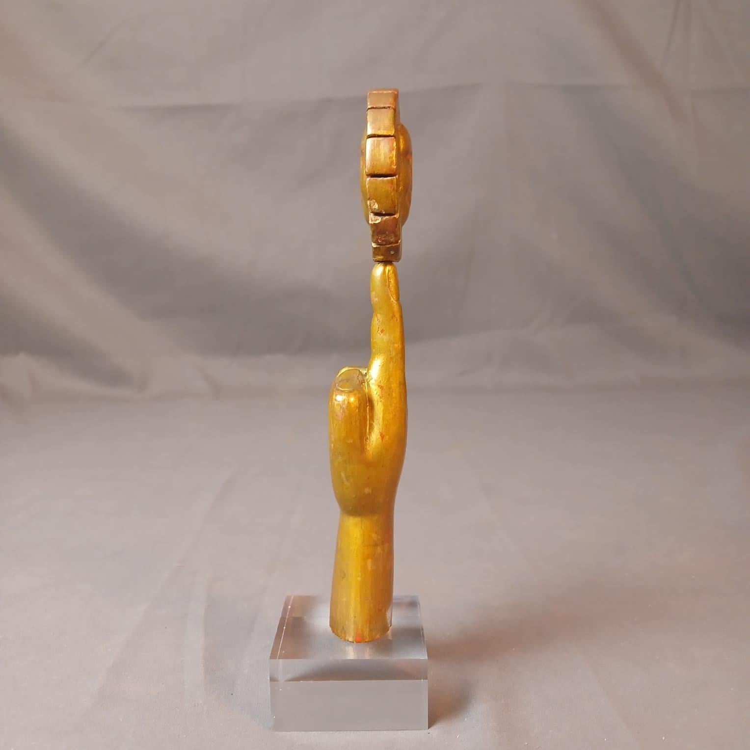 Pedro Friedeberg 1970's Blattgold und Holz Hand - Sonnenskulptur im Angebot 5
