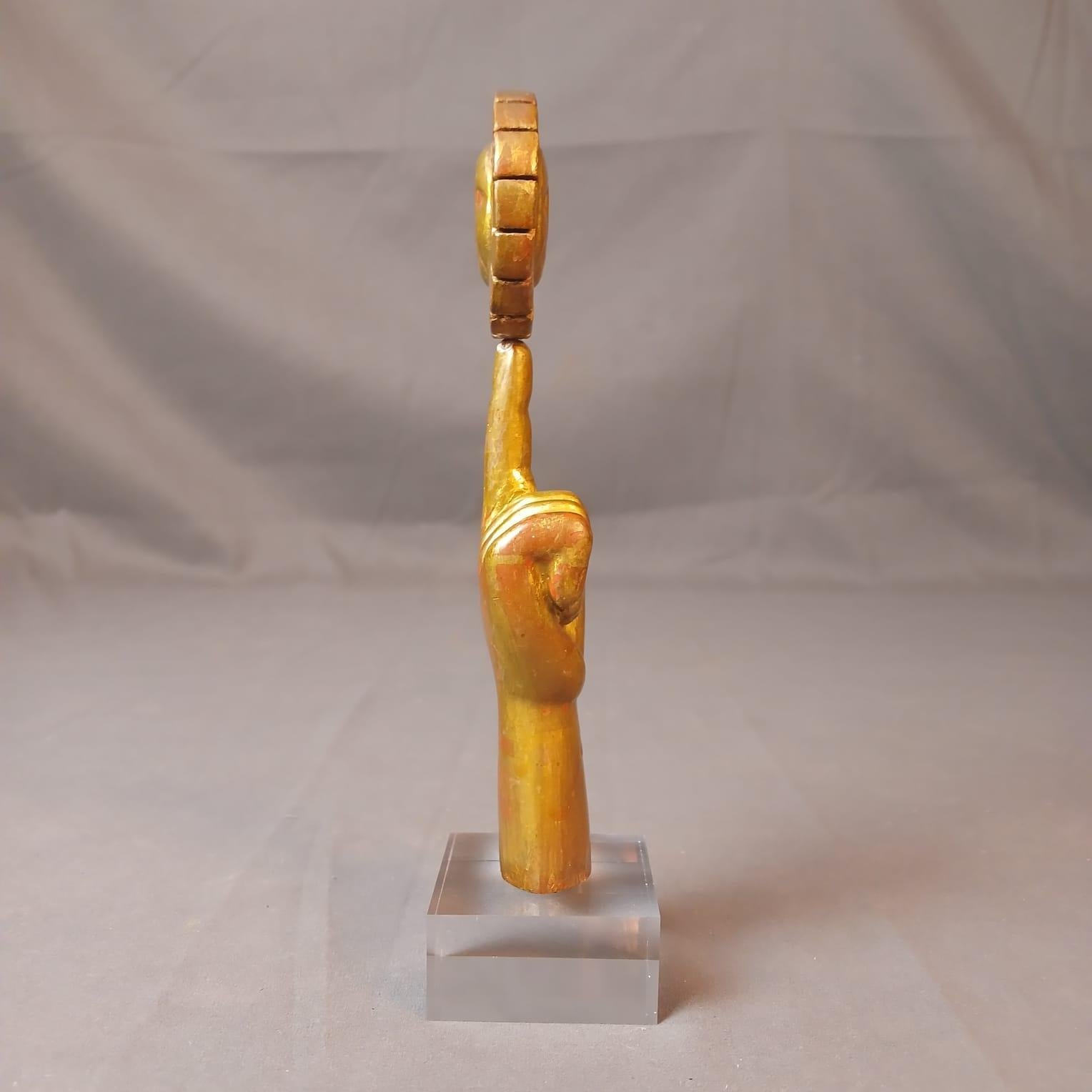 Pedro Friedeberg 1970's Blattgold und Holz Hand - Sonnenskulptur im Angebot 2