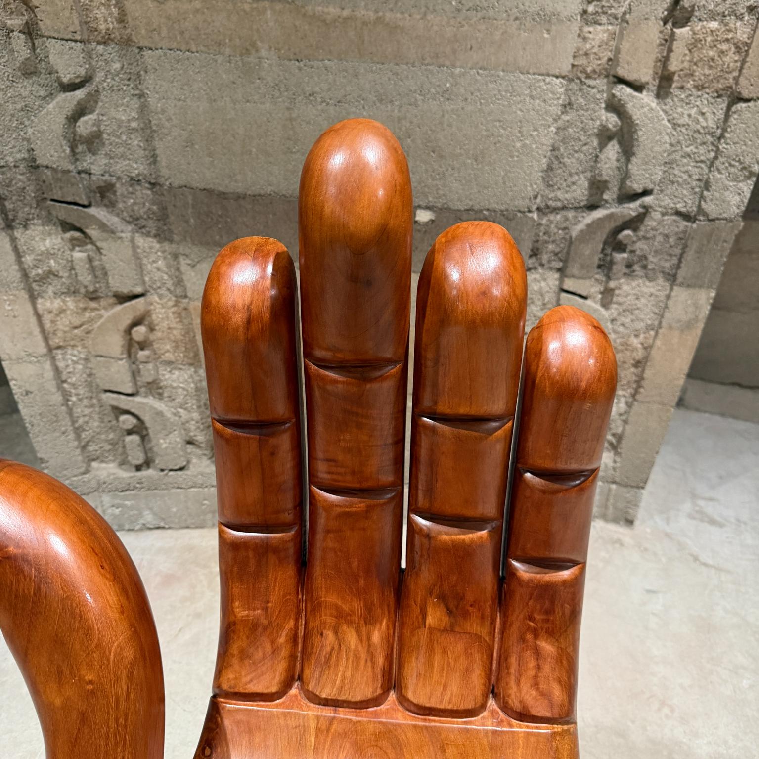 Sedia a mano Pedro Friedeberg Modernismo messicano in vendita 1
