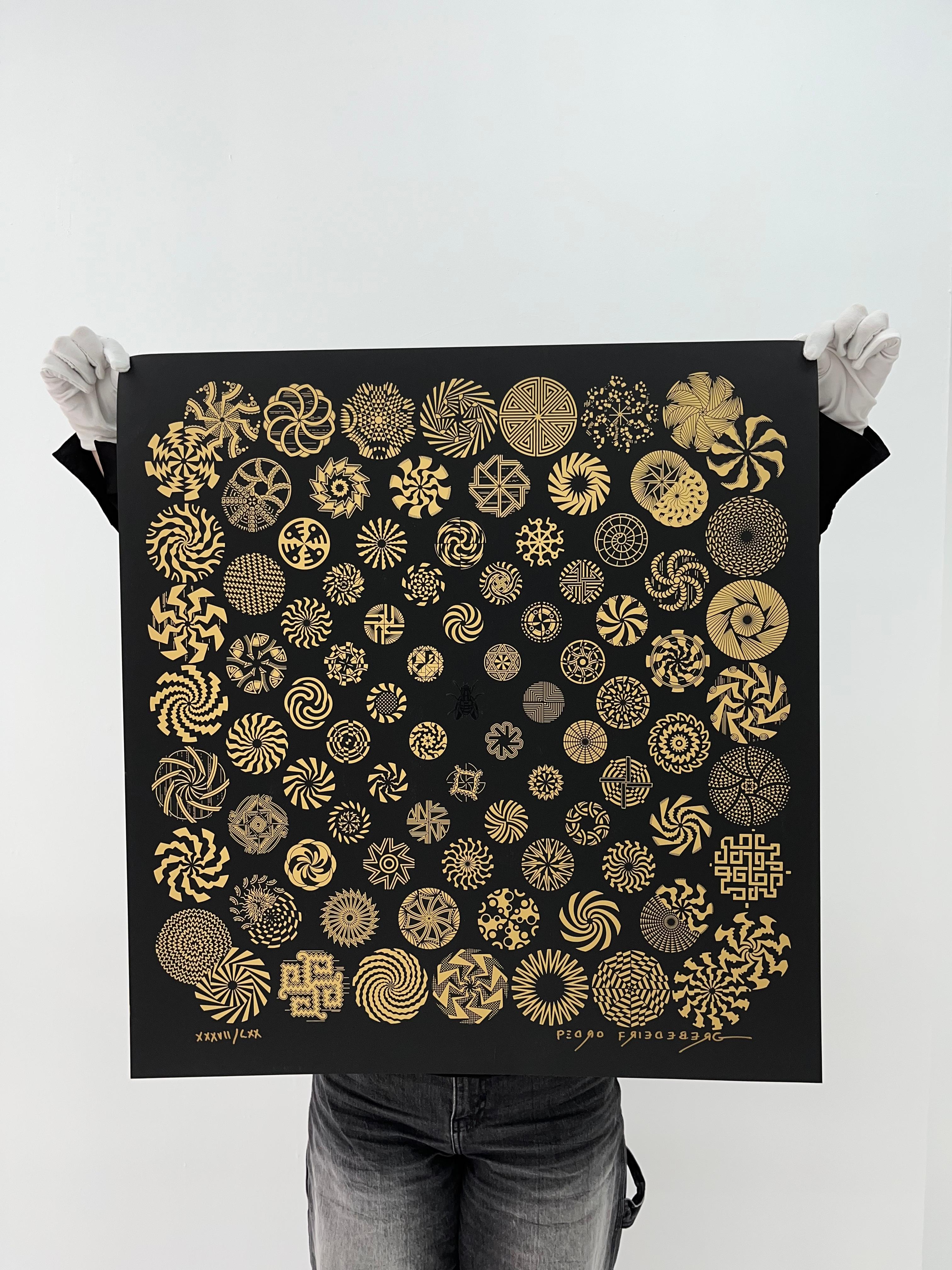 La Mosca Negra - Surrealist Print by Pedro Friedeberg