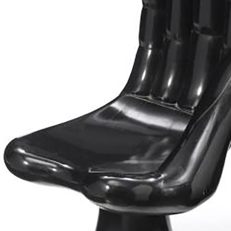 black hand chair