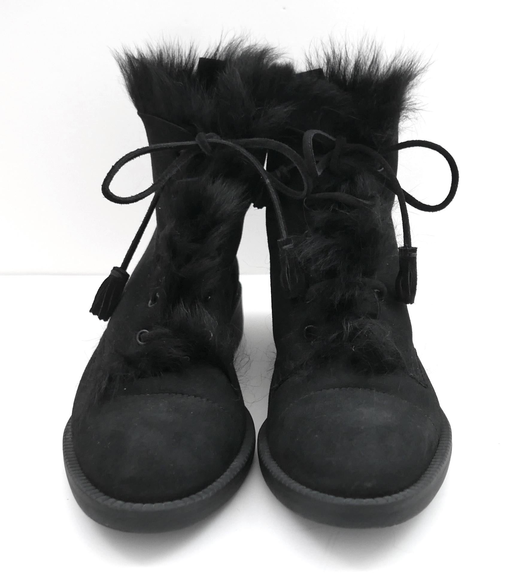 Pedro Garcia Botines Planos Forrados de Piel de Oveja Negros en Excelente estado para la venta en London, GB