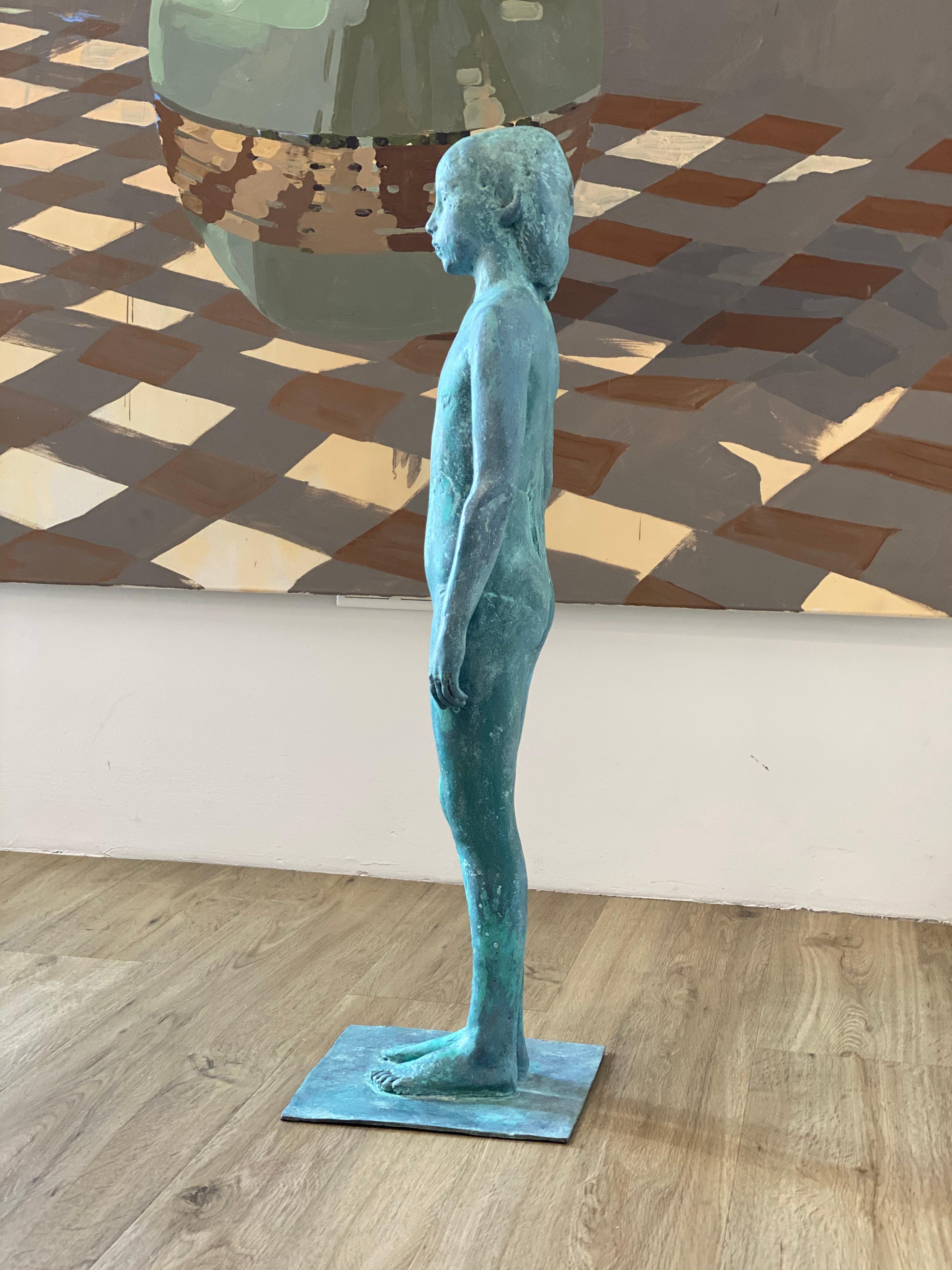 Girl, standing- 21st Century Contemporary Bronze Sculpture of a standing Girl - Gold Figurative Sculpture by Pedro Quesada Sierra