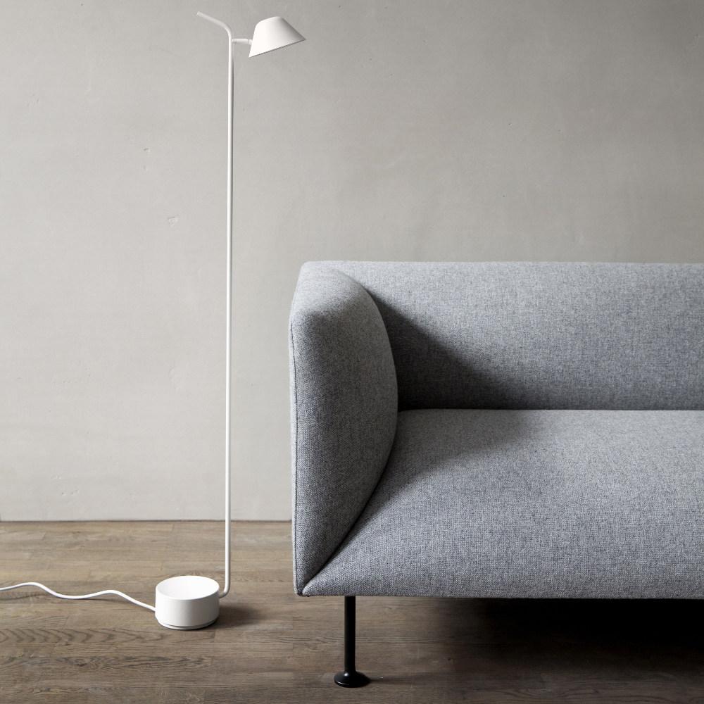 Scandinavian Modern Peek Floor Lamp, White For Sale