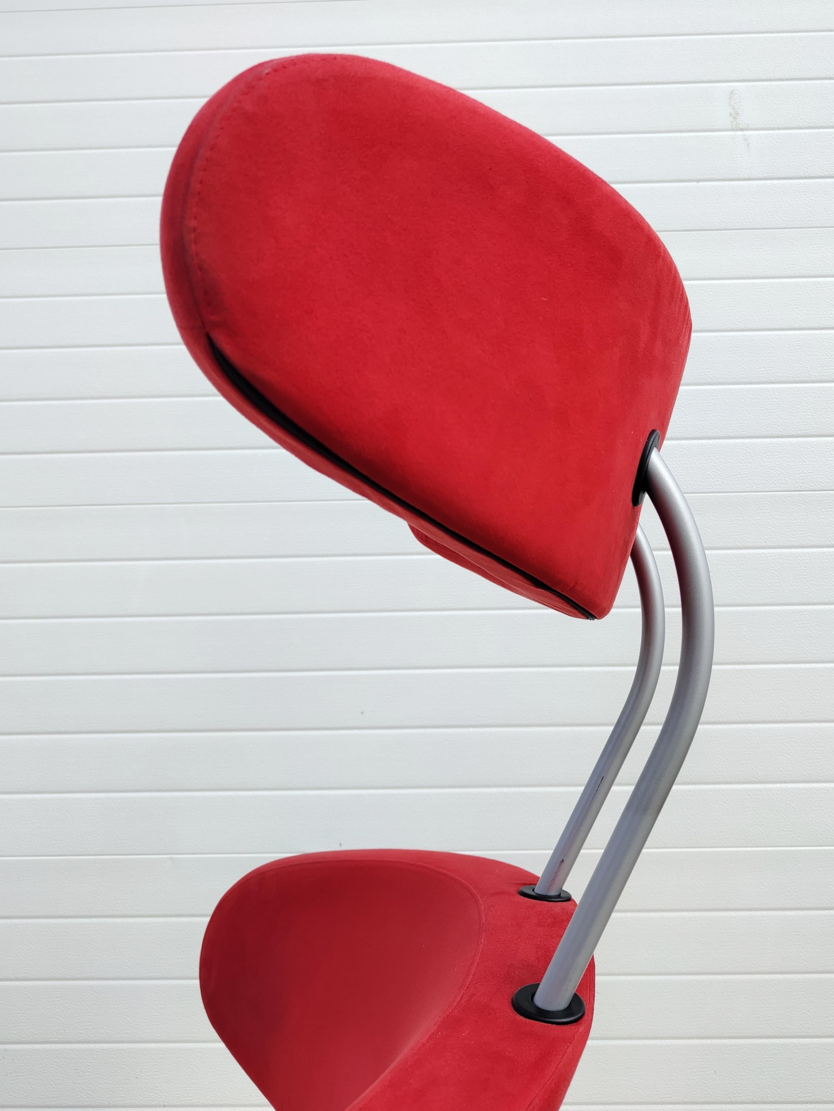 Fauteuil ou chaise pivotante 'Peel' conçu par Olav Eldoy, Norvège, 2002 en vente 1