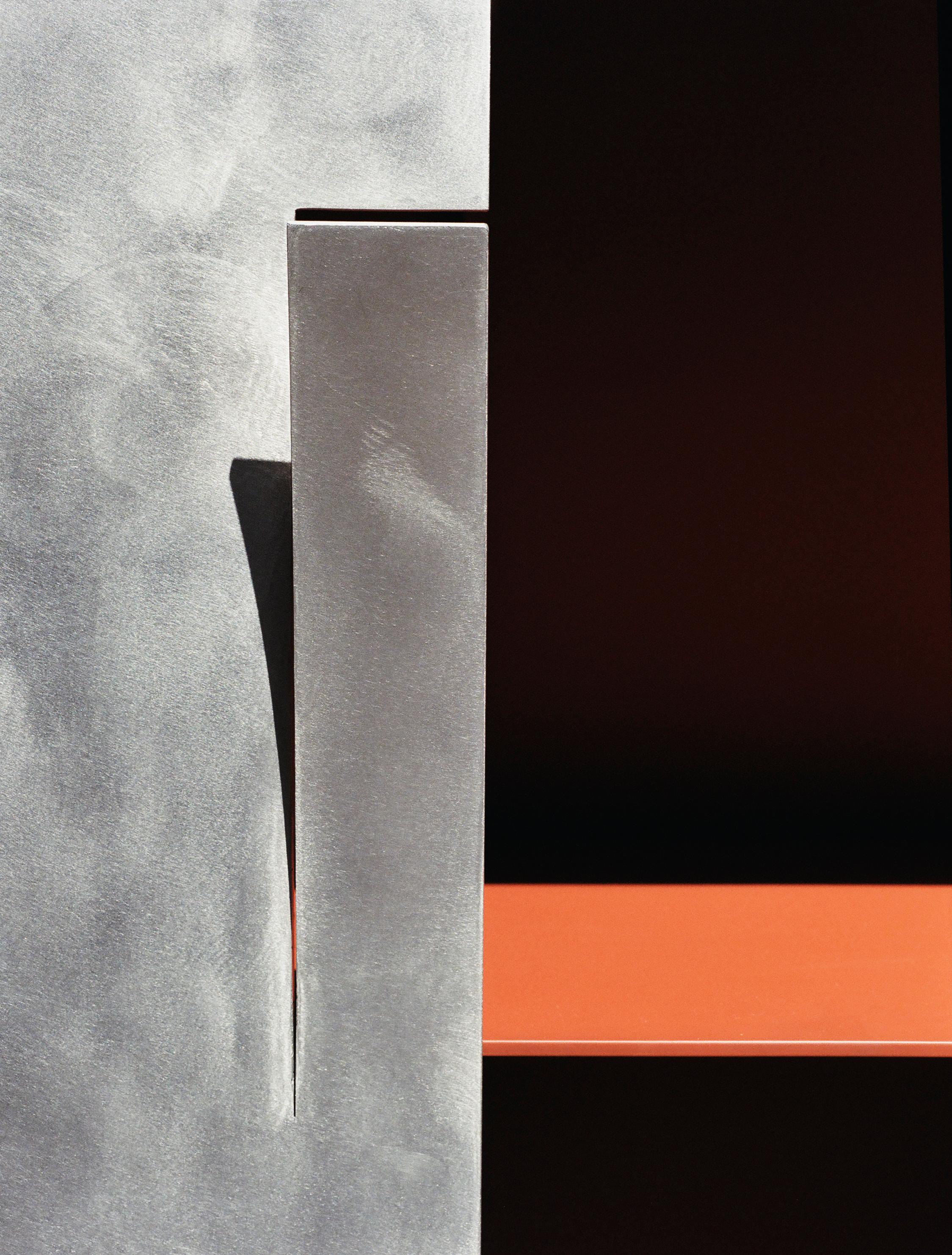 Moderne Cabinet Peel en aluminium et Terracota par Estudio Persona  en vente