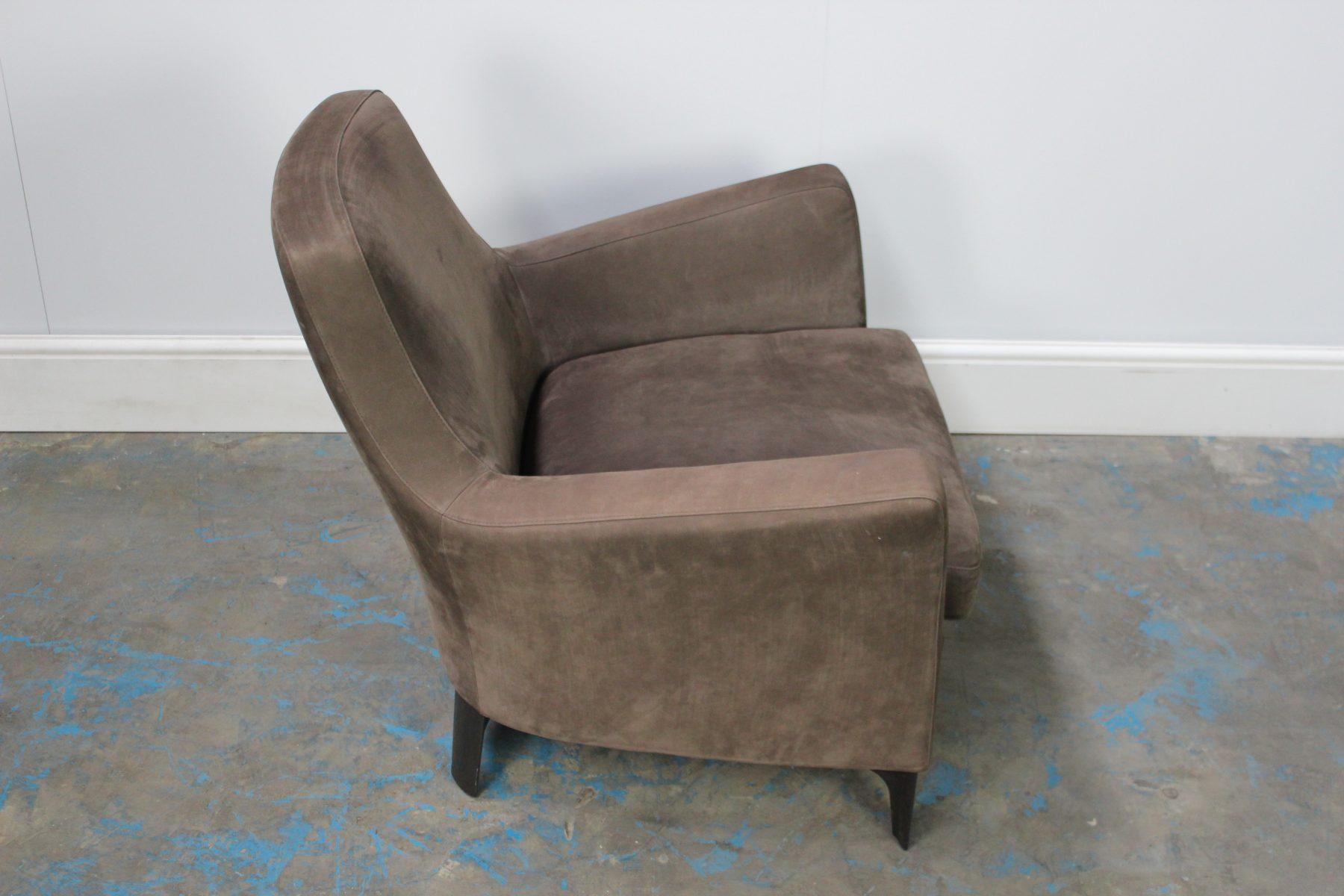 Peerless Pristine Minotti “Denny” Armchair in Suede Leather For Sale 4