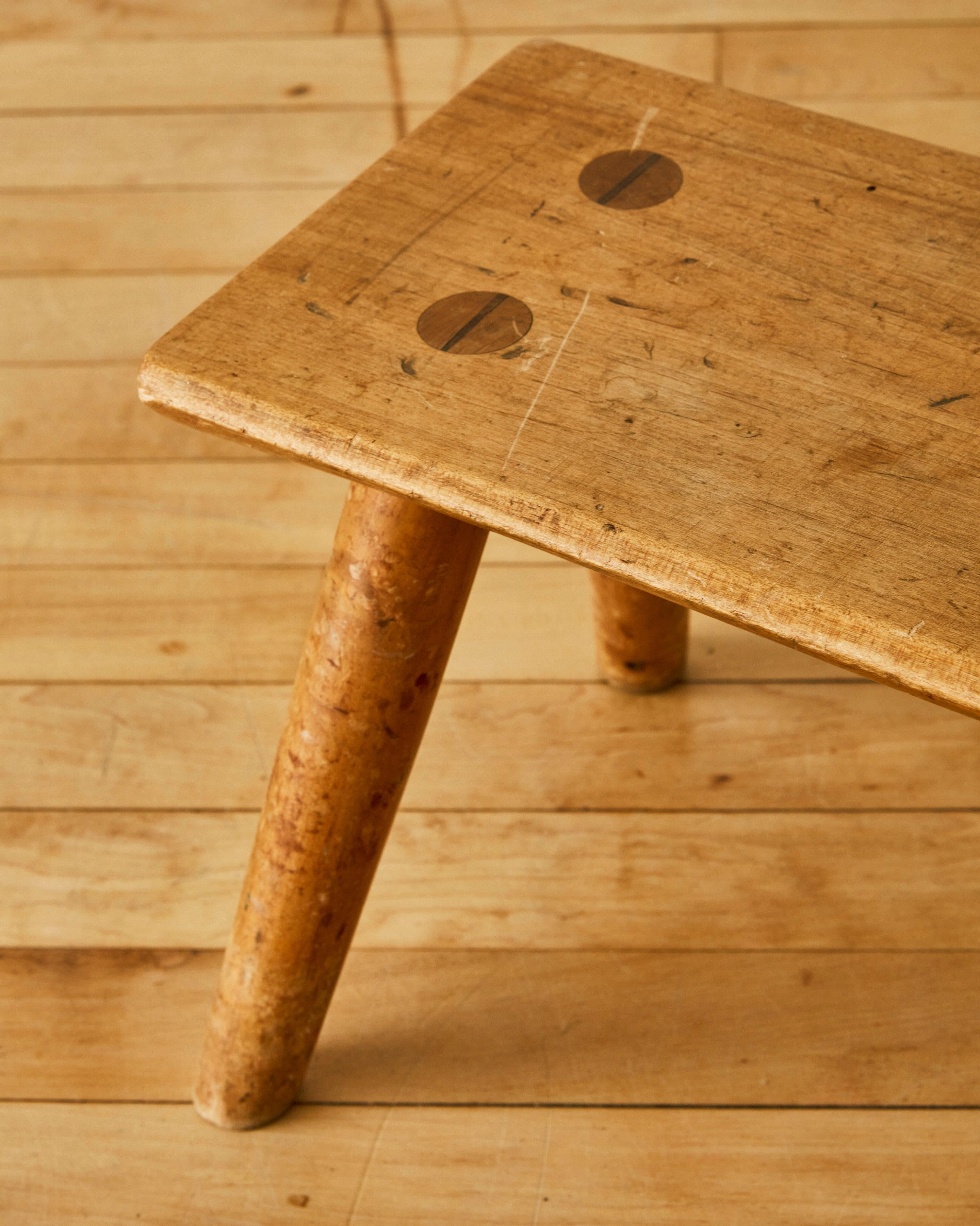 Pine Peg Leg Milking Foot Stool For Sale