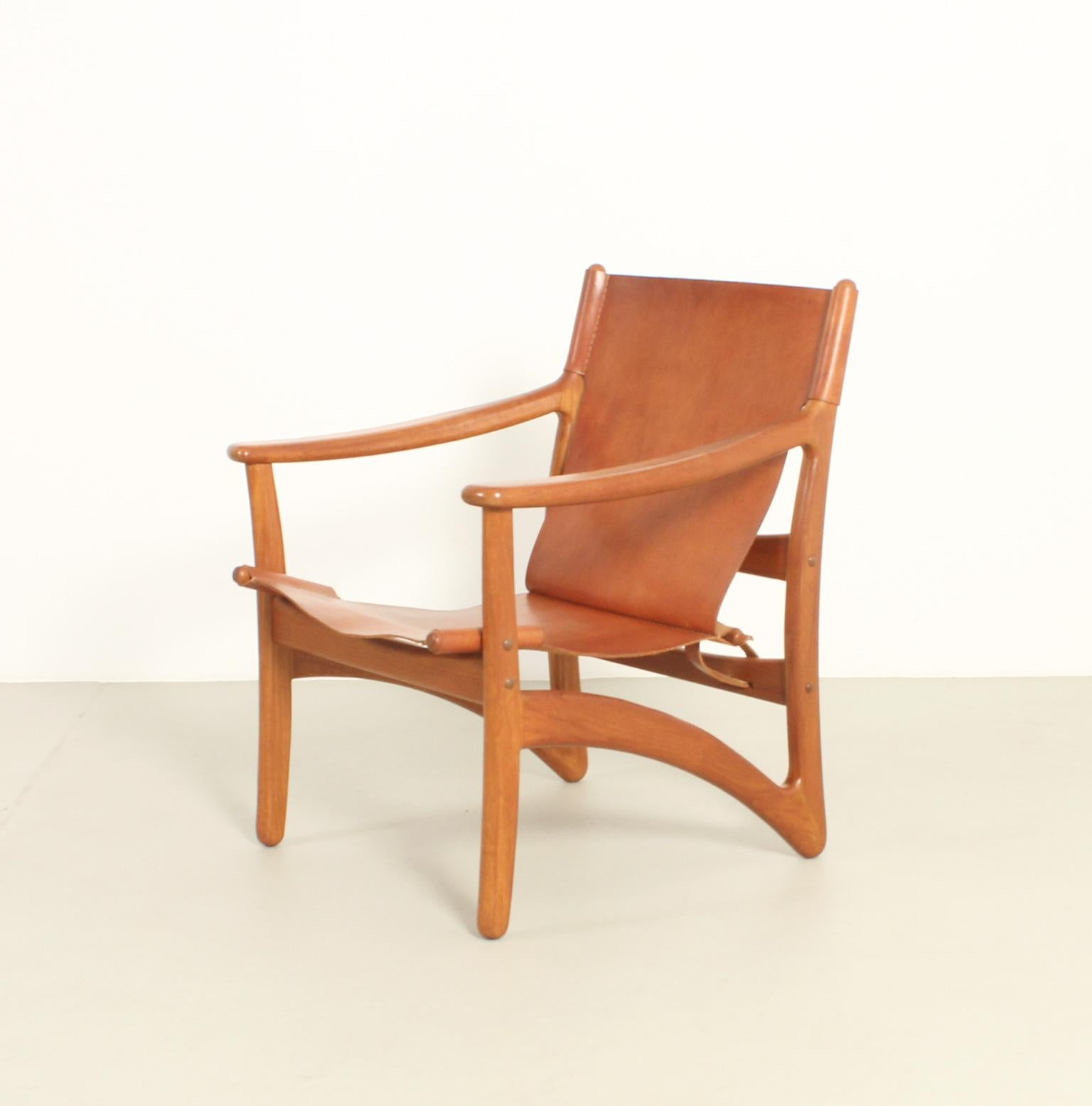 Mid-20th Century Pegasus Lounge Chair by Arne Vodder for Kircodan, Denmark For Sale