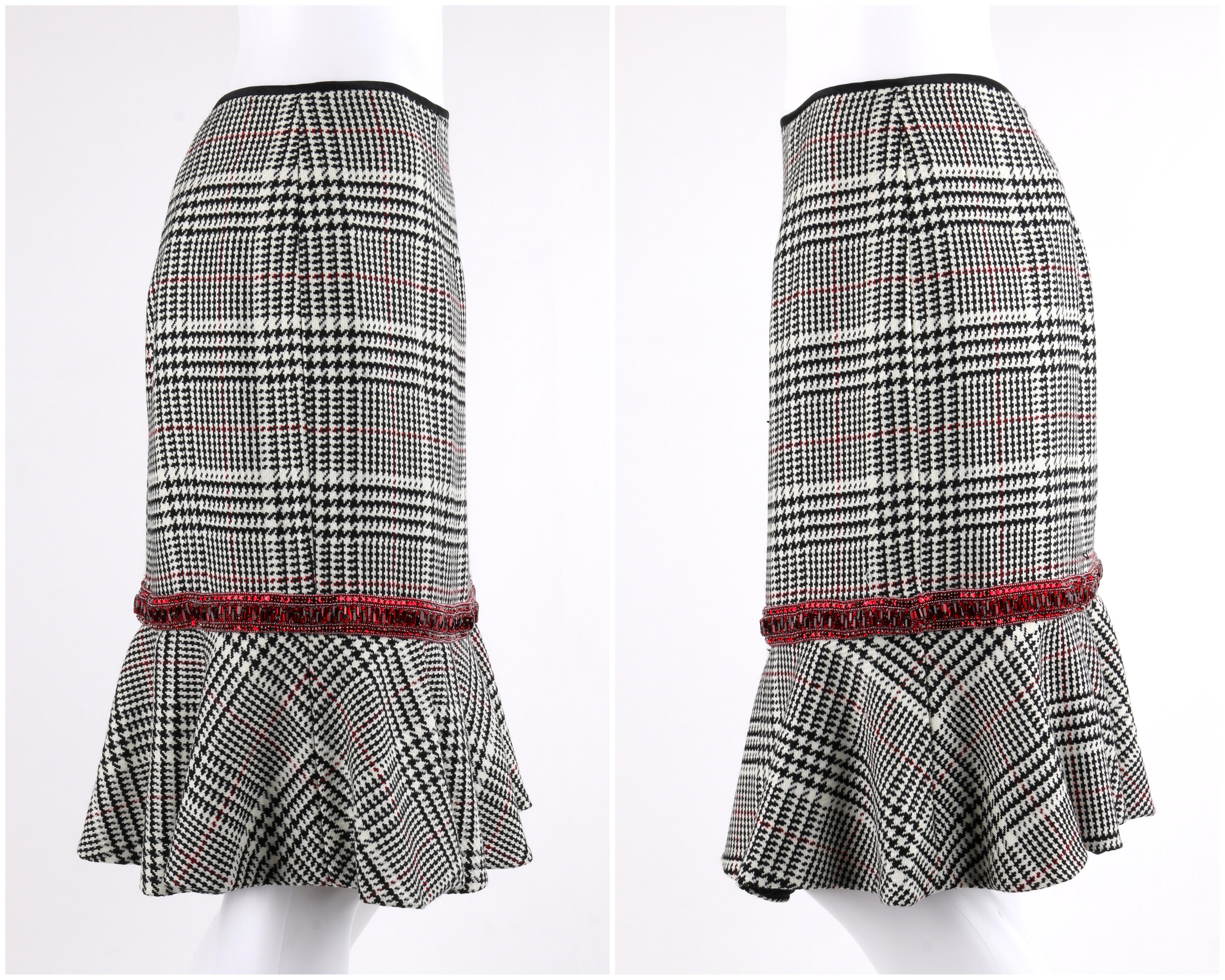 PEGGY JENNINGS Couture Houndstooth Ruby Red Trim Trumpet Skirt Jacket Dress Suit In Good Condition In Thiensville, WI