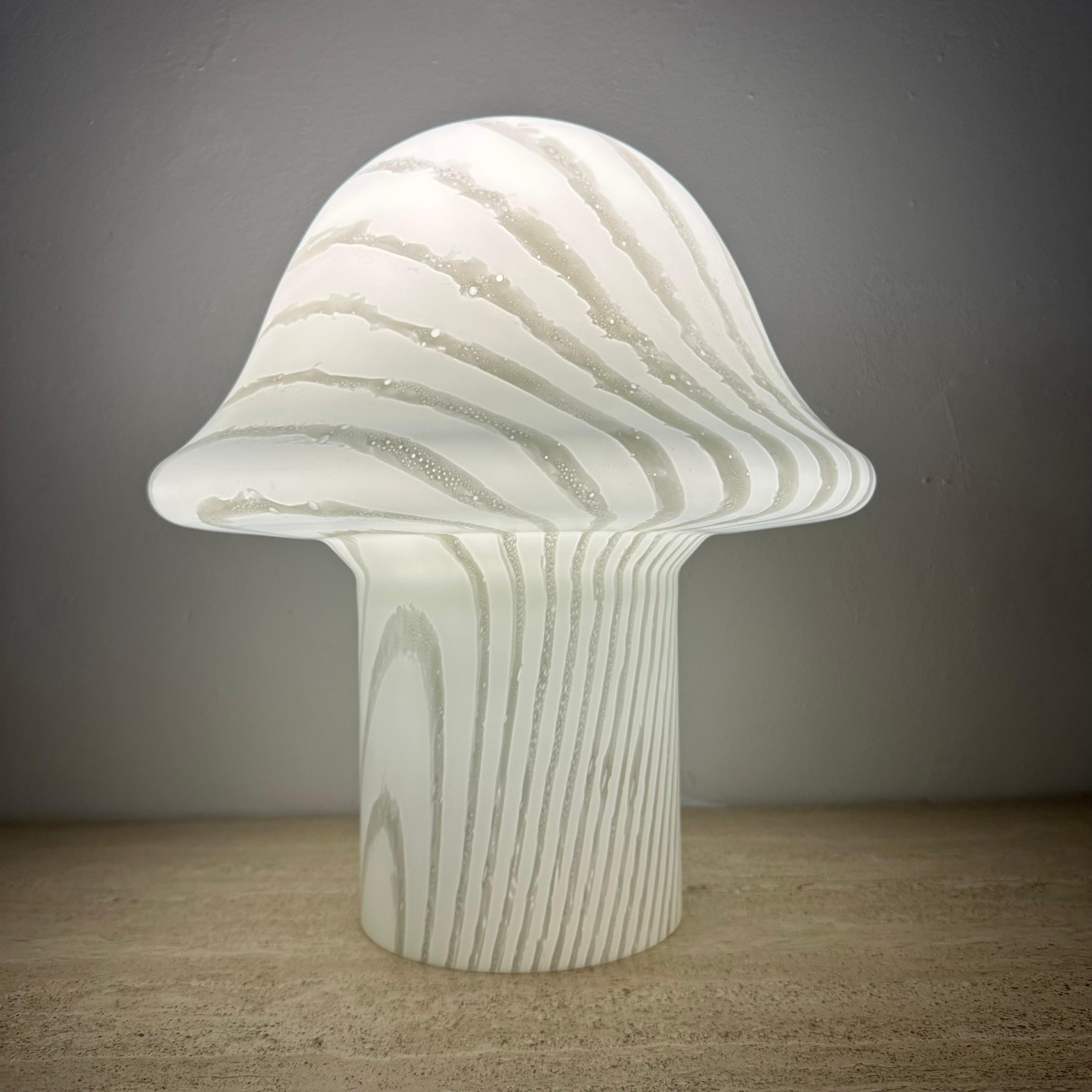 Peil & Putzer Mushroom Zebra table lamp , 1970’s For Sale 6