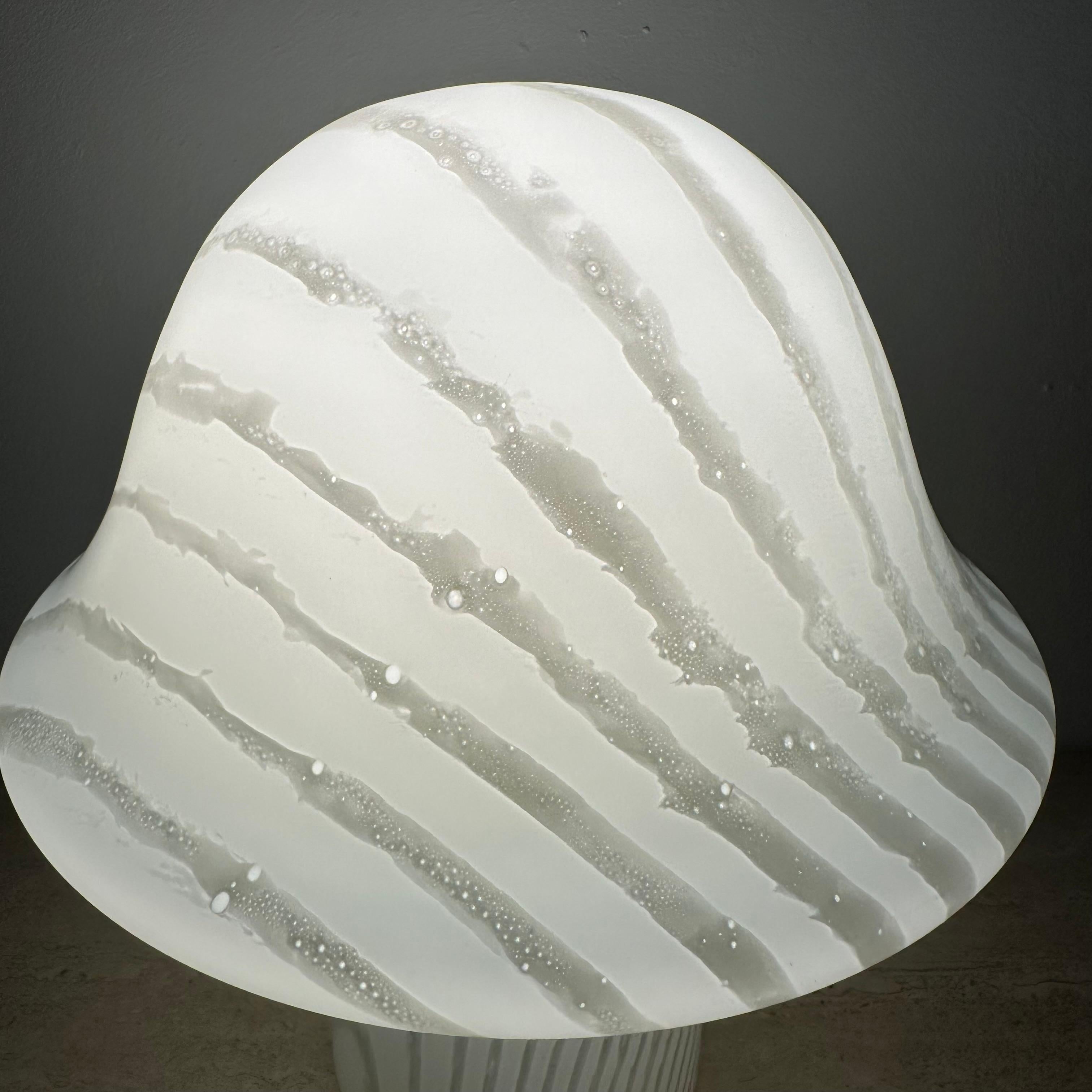 Peil & Putzer Mushroom Zebra table lamp , 1970’s For Sale 8