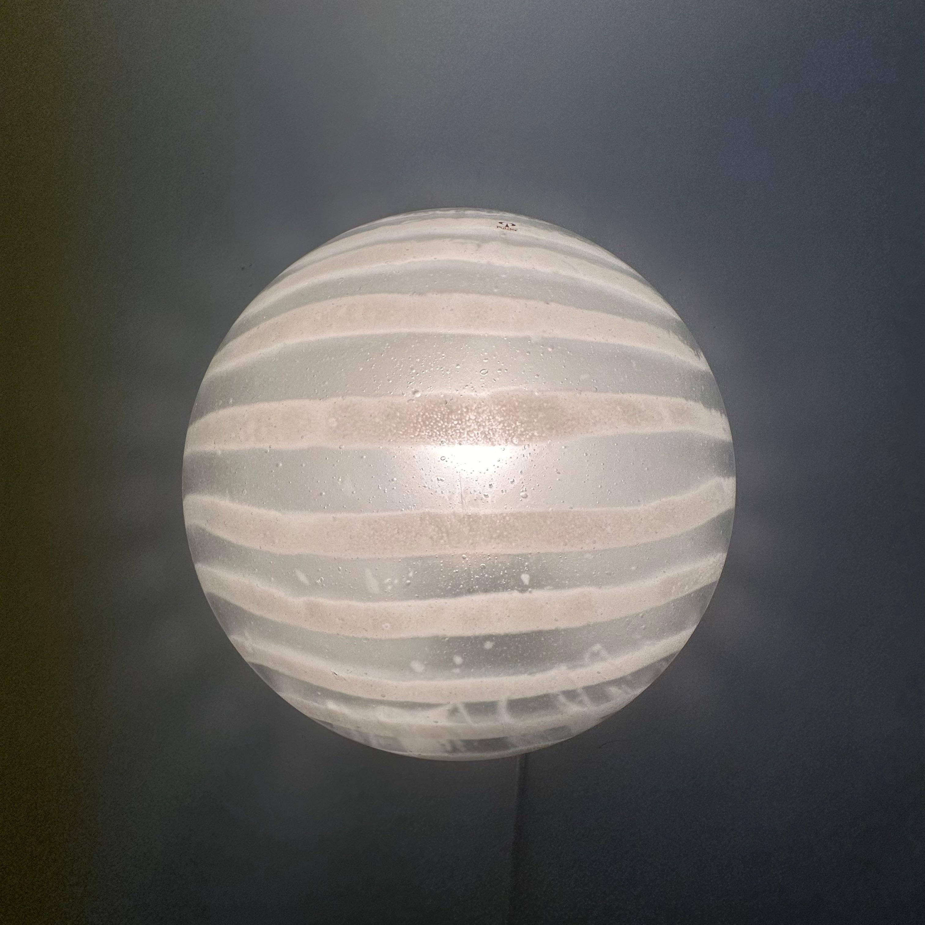 Peil & Putzler glass flush mount / wall lamp ‘zebra’ , 1970s Germany
Dimensions: 28cm Diameter, 13 cm Height
Condition: New in box
Period: 1970’s
Material: Glass , metal