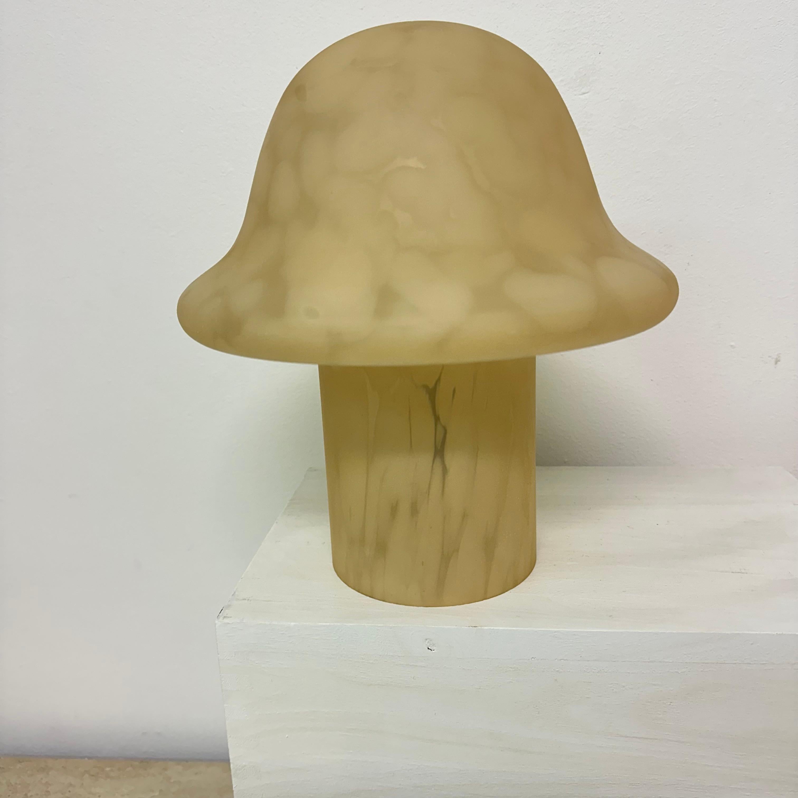 Peil & Putzler Mushroom table lamp , 1970s For Sale 5