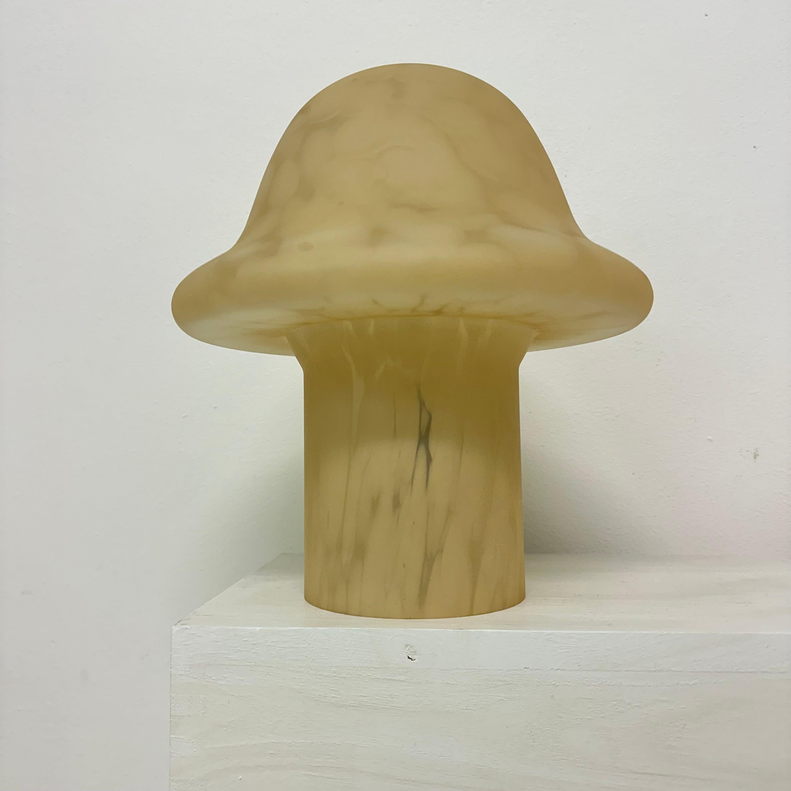 Peil & Putzler Mushroom table lamp , 1970s For Sale 3